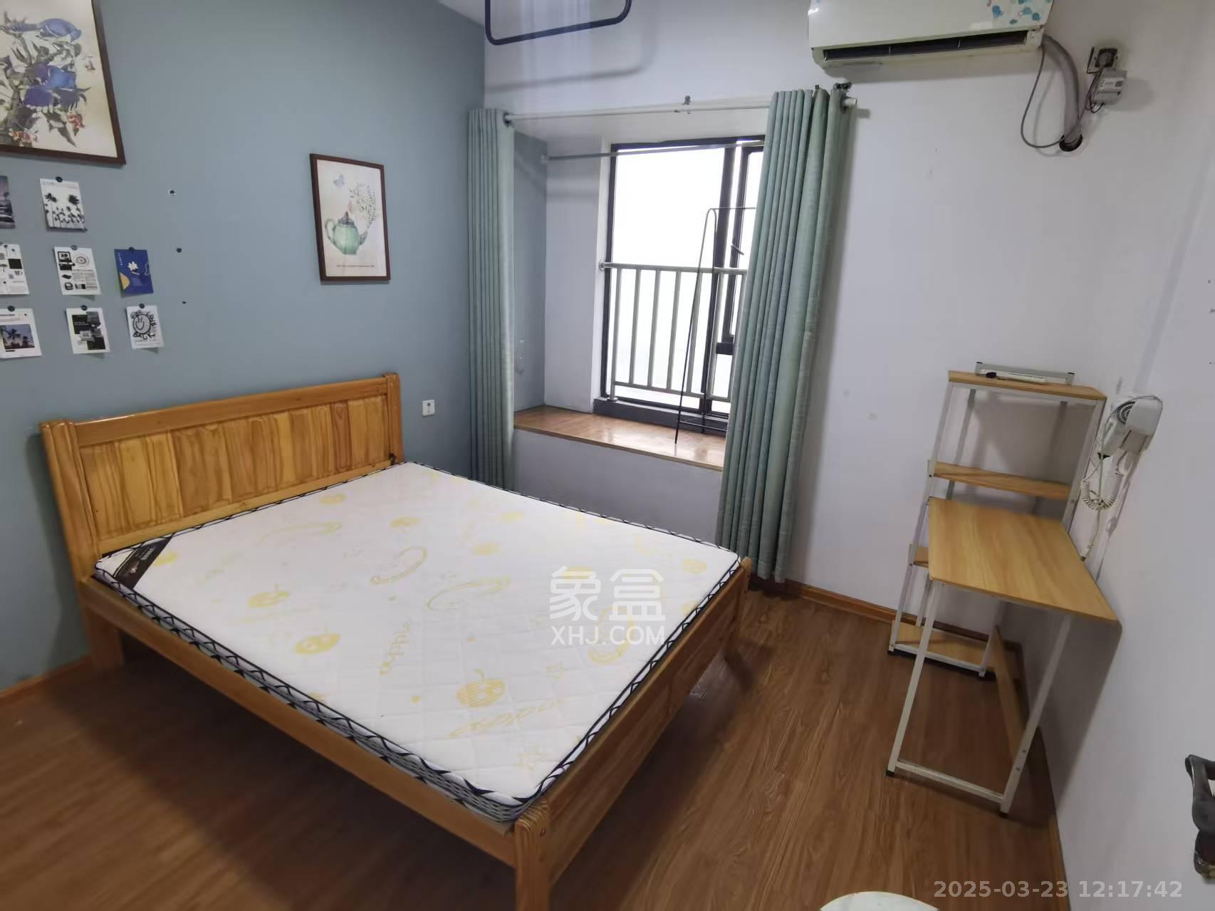 建发中央公园（建发美地）  5室2厅2卫   2700.00元/月