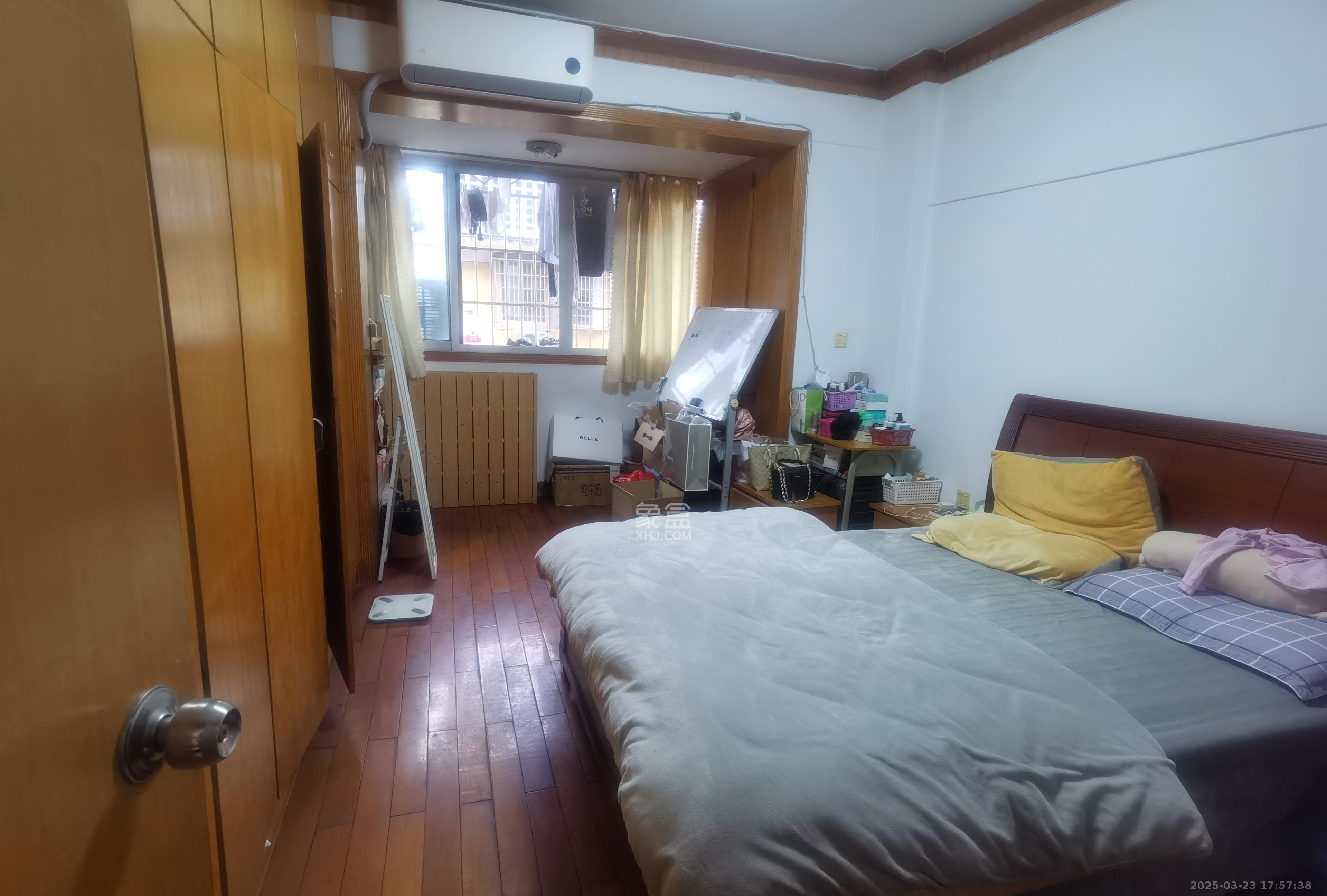 工商所宿舍（上碧湘街30号）  2室1厅1卫    2400.0元/月室内图