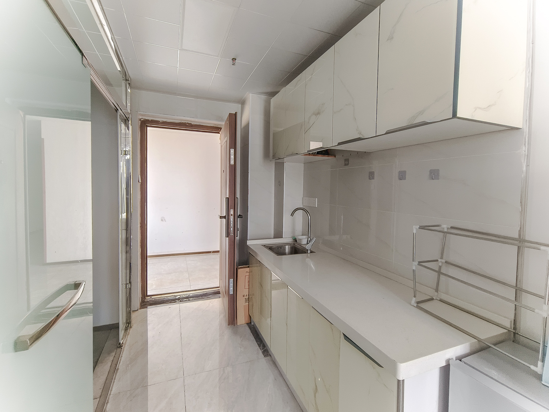 保利香槟国际 1室1厅1卫 15.8万 保利香槟国际 1室1厅1卫 15.8万厨房