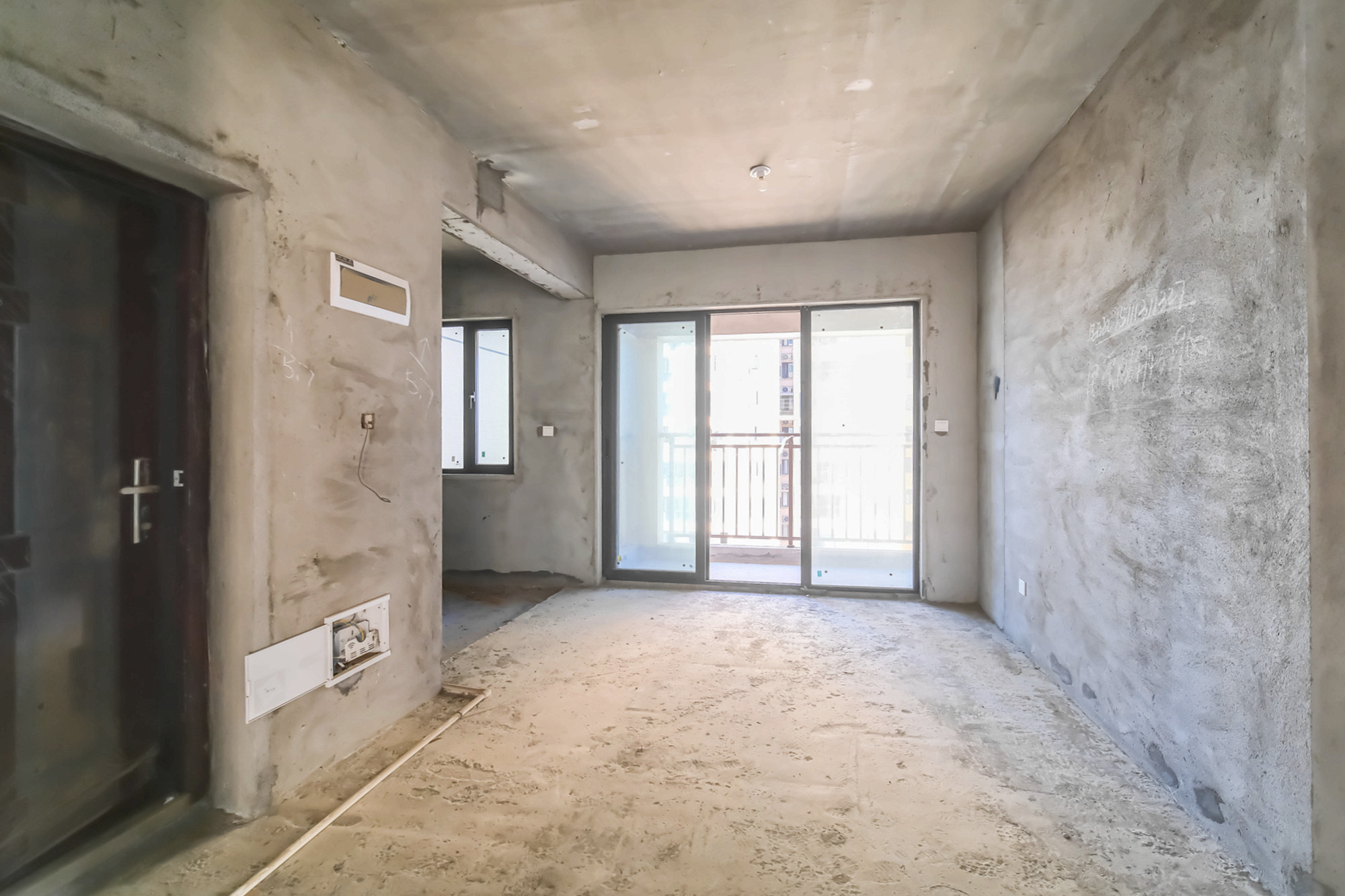 星雅美辰 3室2厅2卫 90.0万 星雅美辰 3室2厅2卫 90.0万客厅