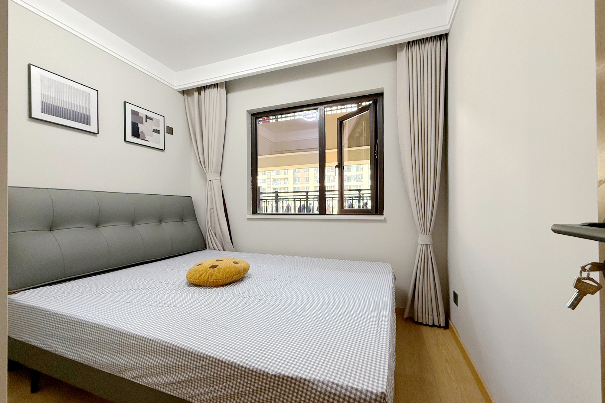 金辉优步学府 1室0厅0卫 91.8万 金辉优步学府 1室0厅0卫 91.8万卧室