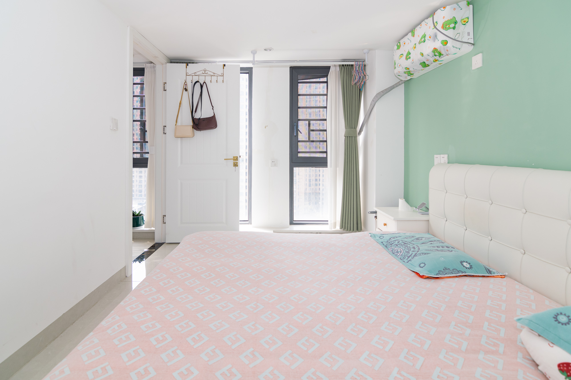 才子城  3室2厅2卫    48.0万 才子城  3室2厅2卫    48.0万卧室