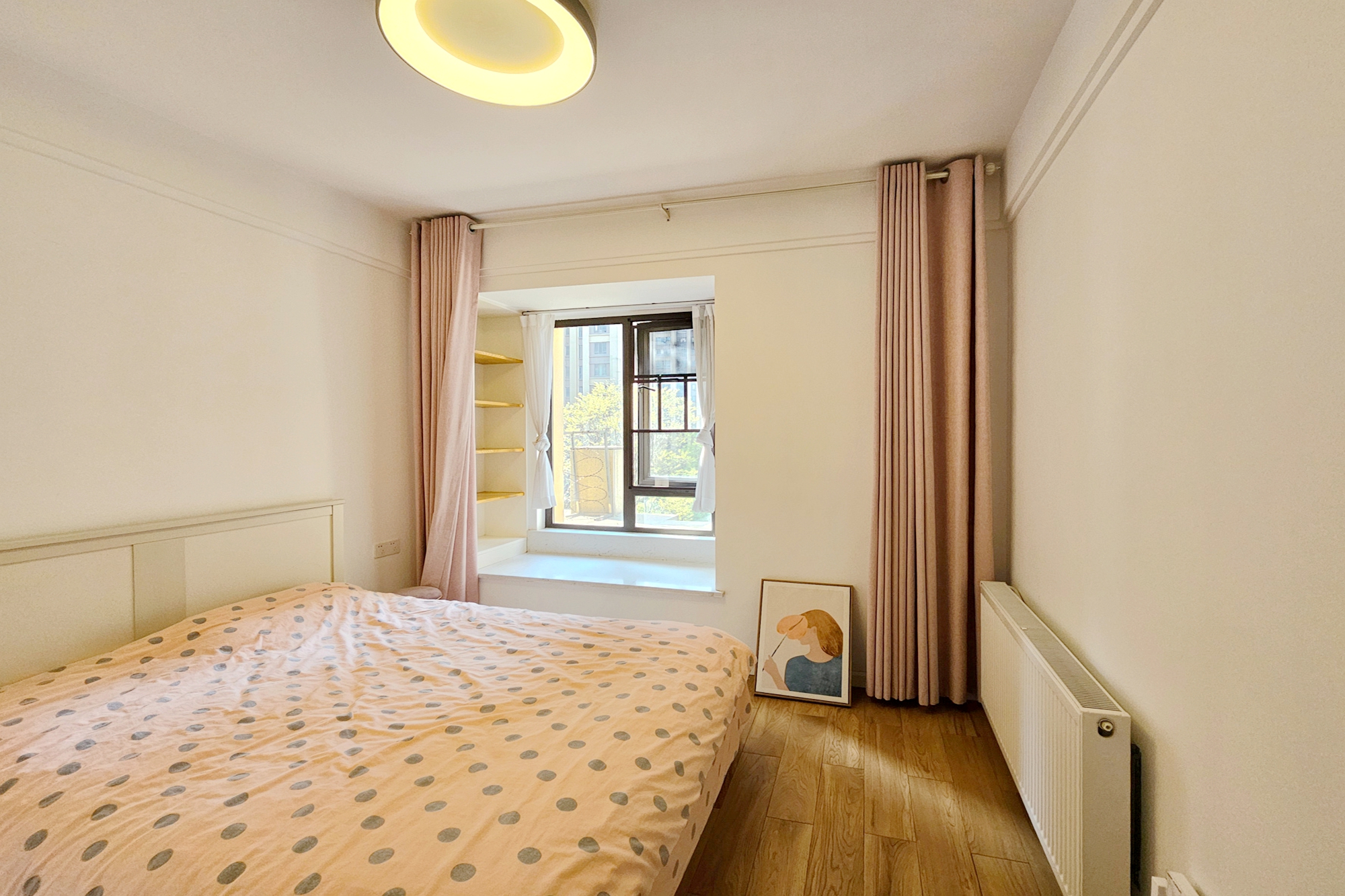 阳光城尚东湾青云苑  4室2厅2卫    160.0万 阳光城尚东湾青云苑  4室2厅2卫    160.0万卧室