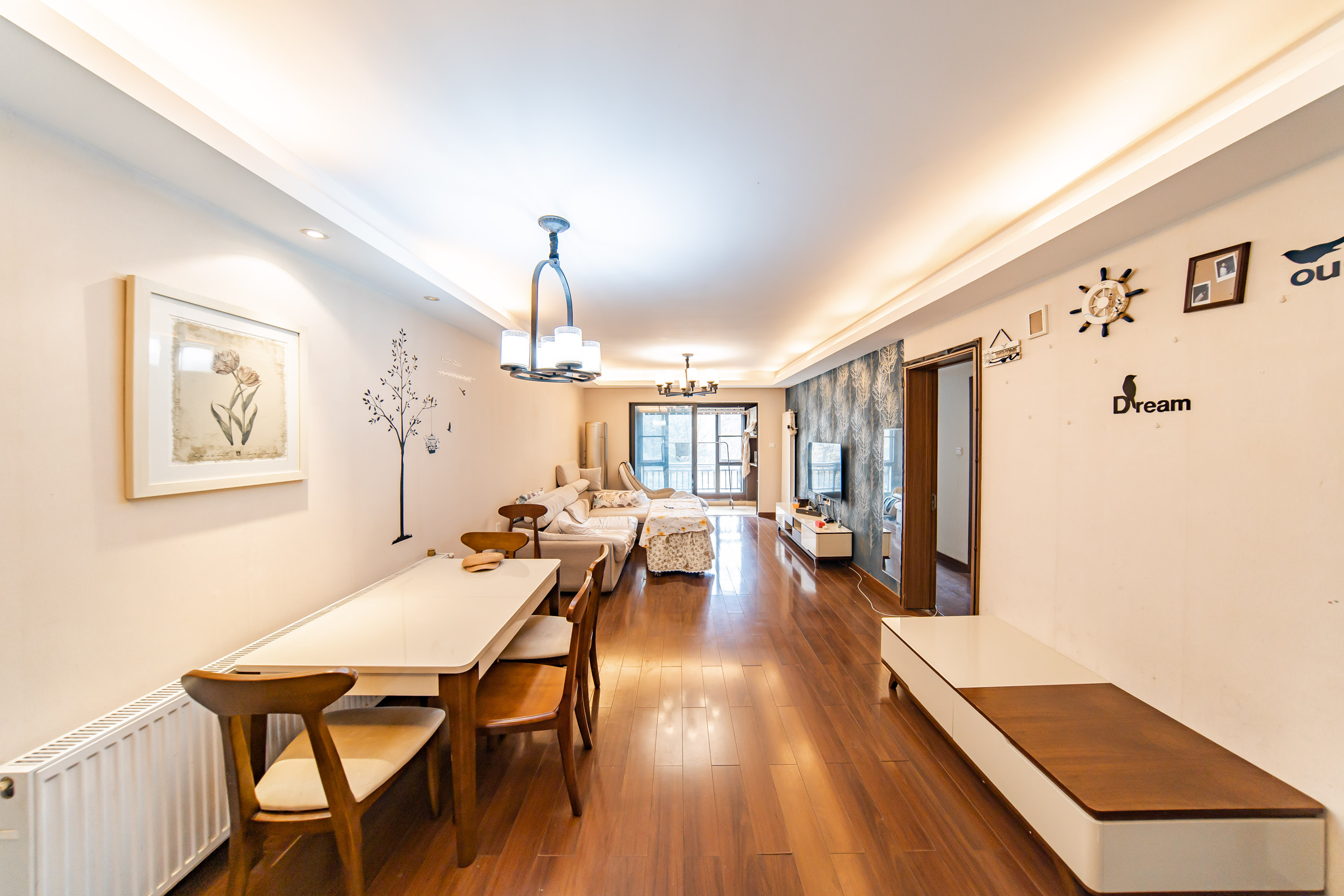 万科白鹭郡  3室2厅2卫    118.0万 万科白鹭郡  3室2厅2卫    118.0万客厅