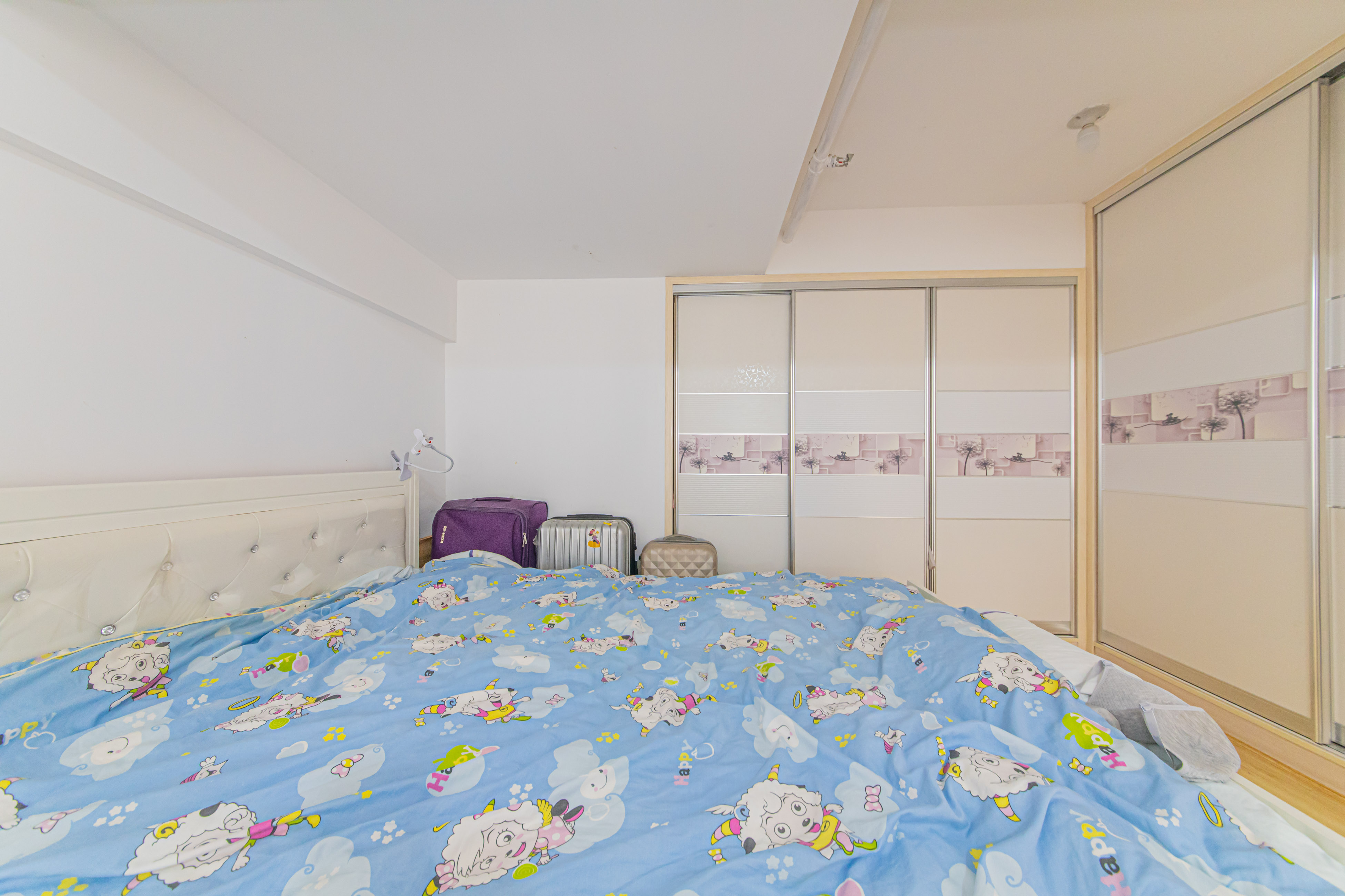 中建芙蓉嘉苑  1室1厅1卫   33.00万卧室