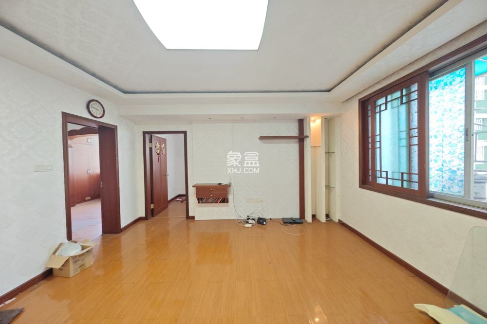 长沙卷烟厂高层小区  2室2厅1卫   65.00万