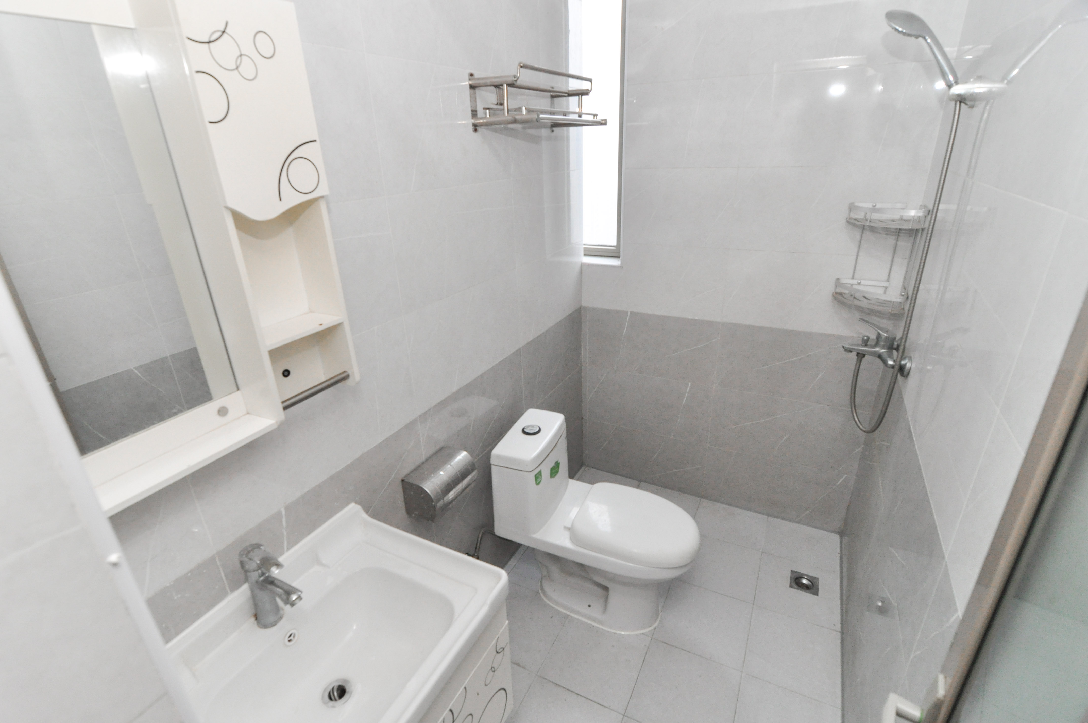 梅溪湖金茂湾 4室2厅2卫 196.0万 梅溪湖金茂湾 4室2厅2卫 196.0万其他