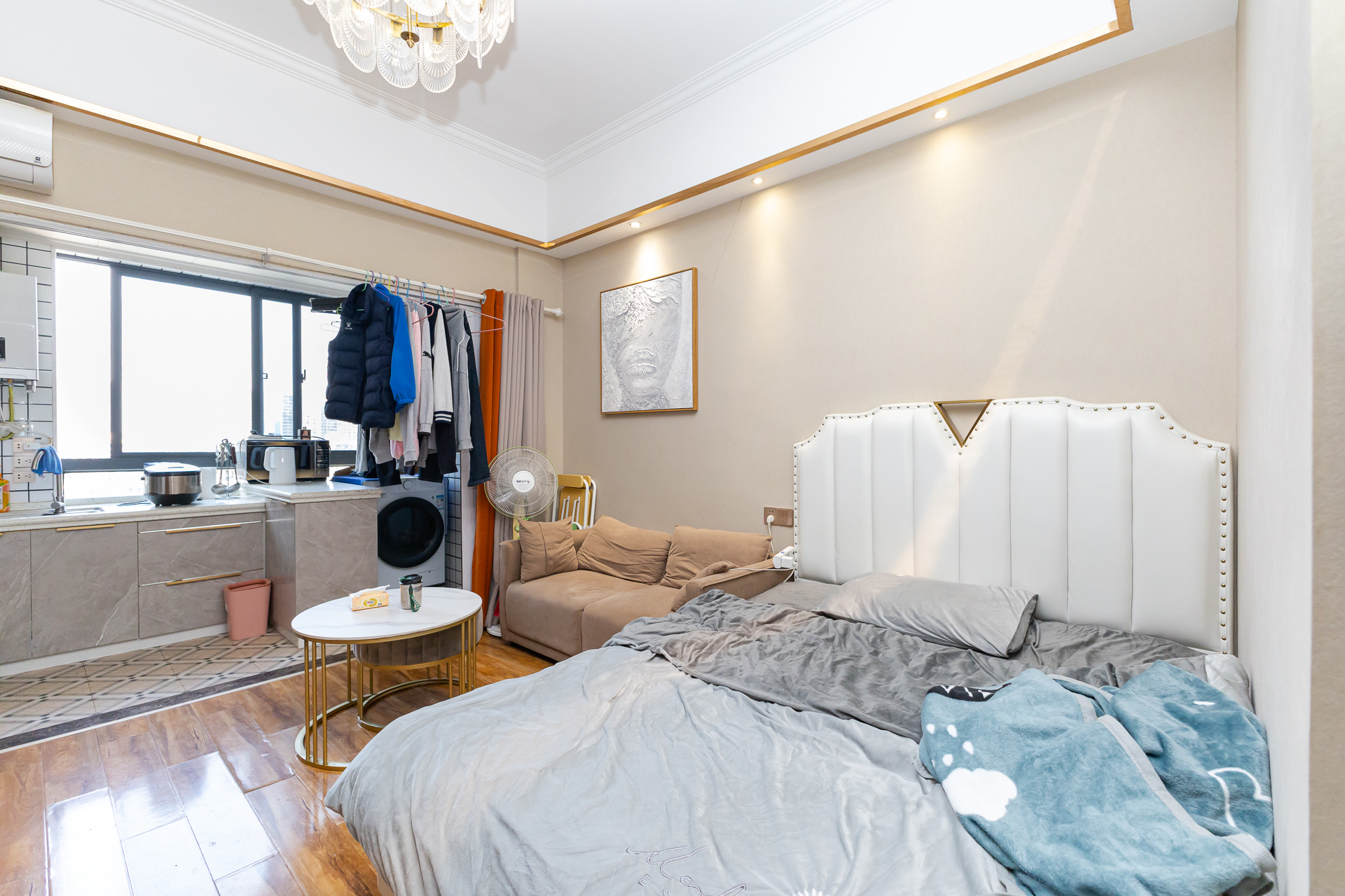 明发国际城  1室1厅1卫    28.0万 明发国际城  1室1厅1卫    28.0万客厅