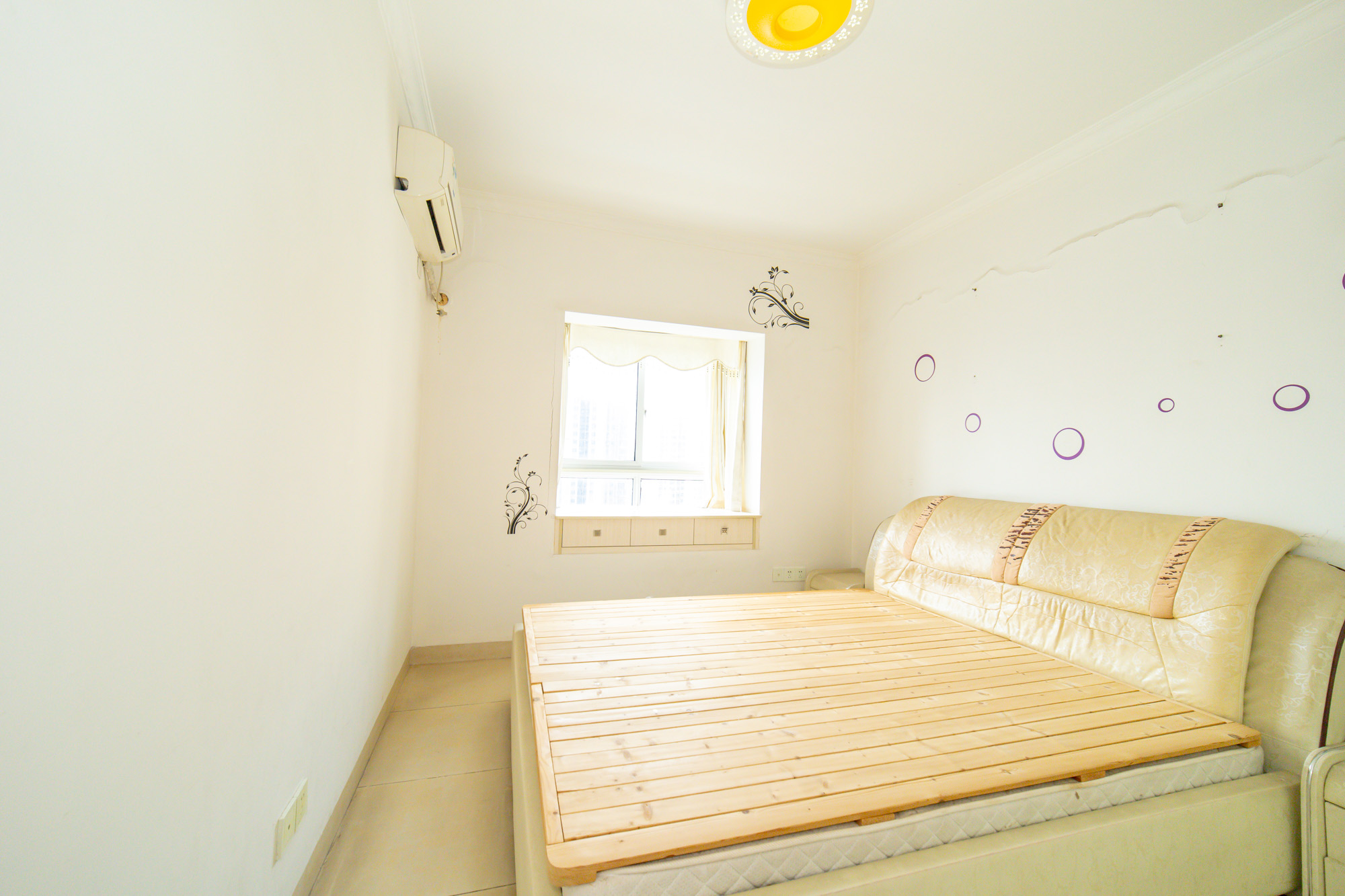 时代星城 3室2厅2卫 54.5万 时代星城 3室2厅2卫 54.5万卧室