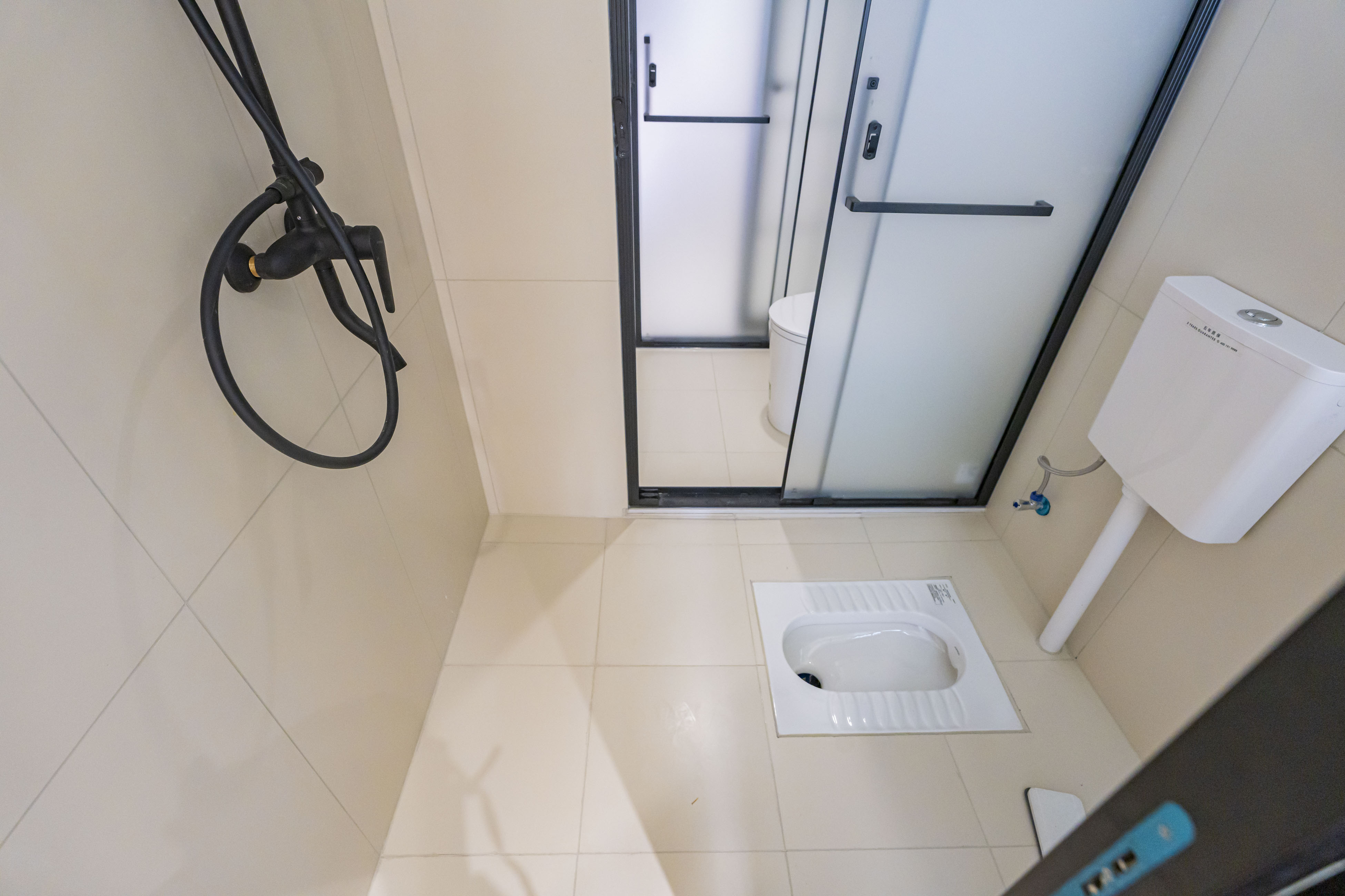 金色屋顶  3室2厅2卫    160.0万 金色屋顶  3室2厅2卫    160.0万卫生间