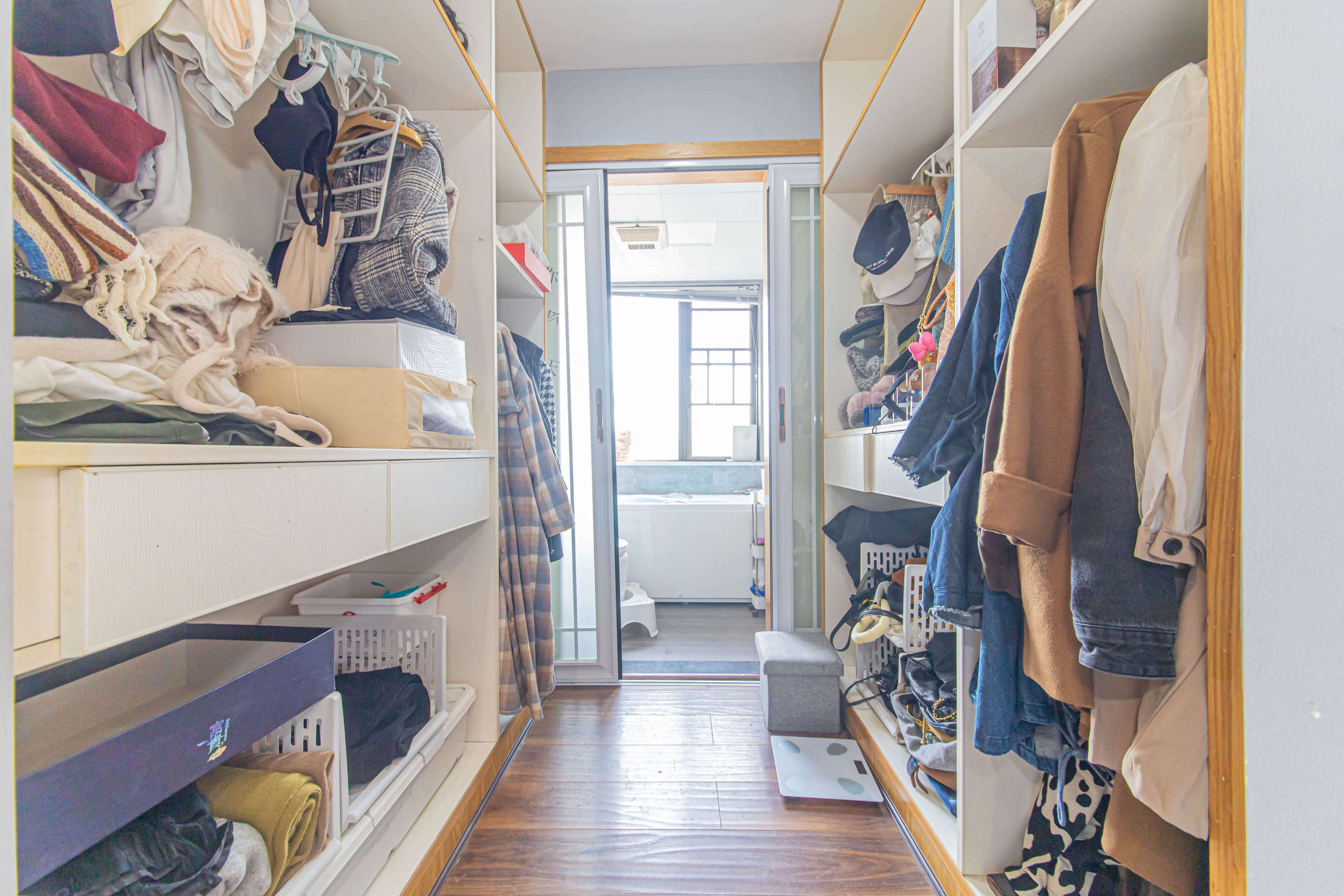 大唐印象一期云海湾 4室2厅2卫 170.0万 大唐印象一期云海湾 4室2厅2卫 170.0万卫生间