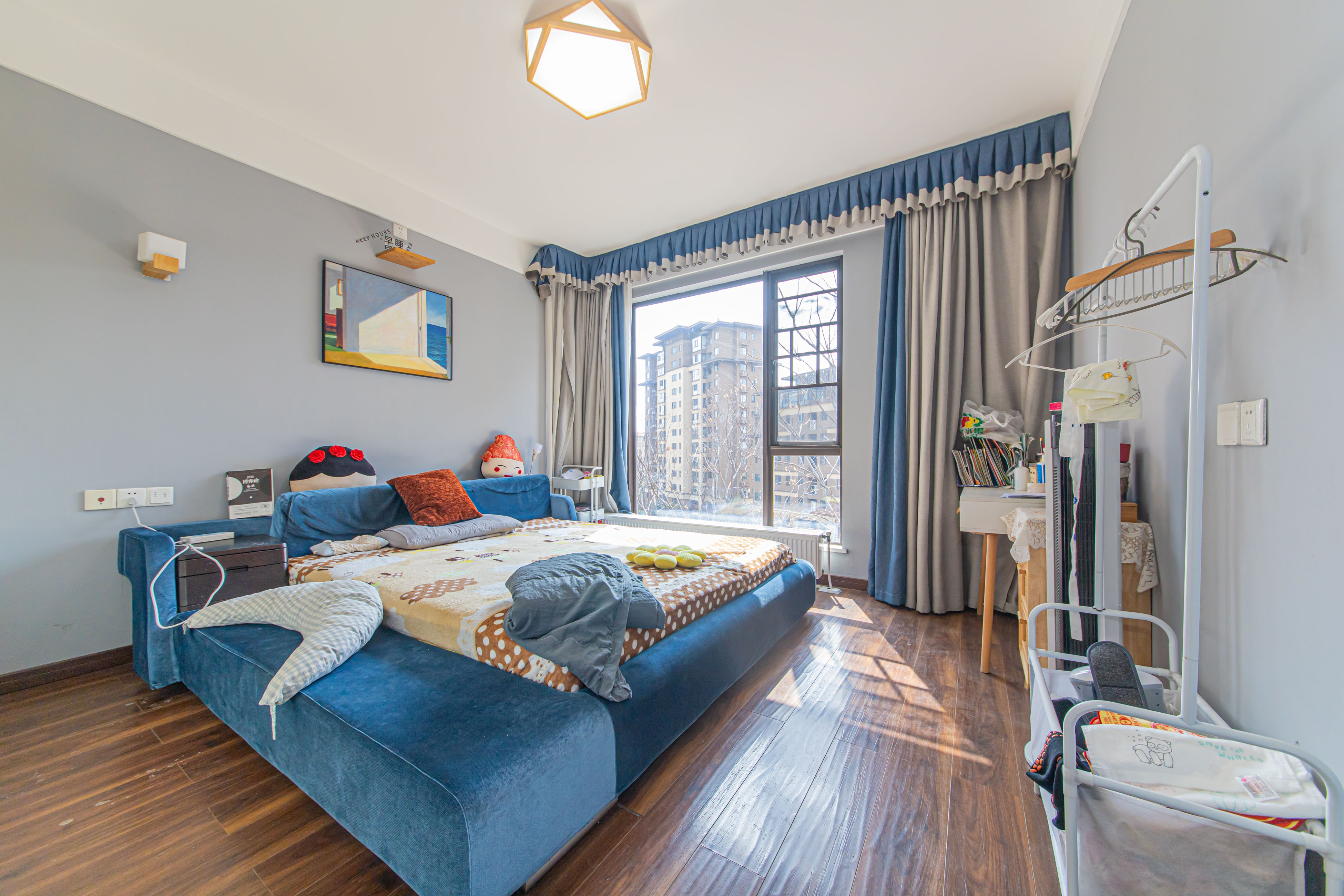 大唐印象一期云海湾 4室2厅2卫 170.0万 大唐印象一期云海湾 4室2厅2卫 170.0万卧室