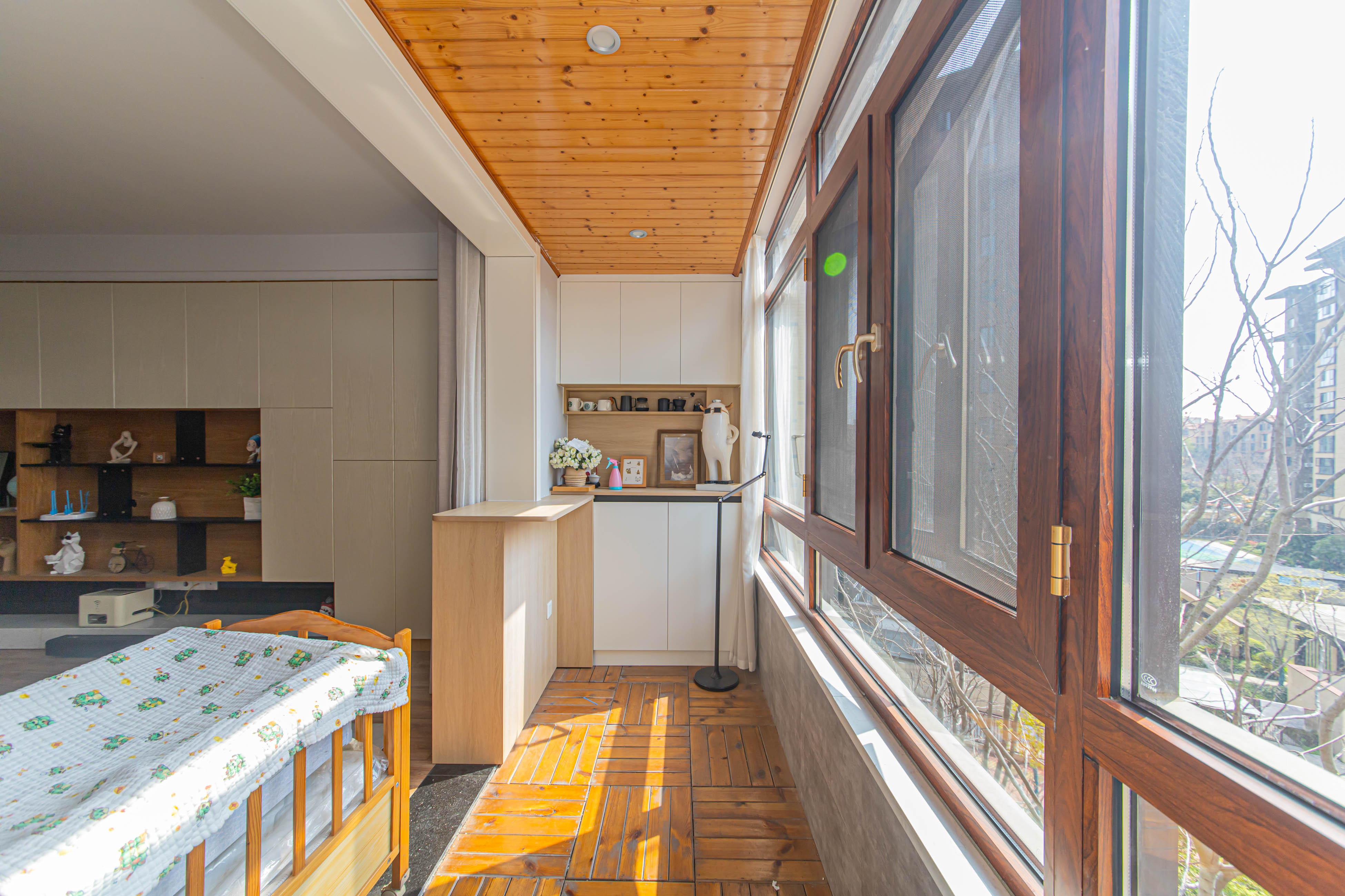 大唐印象一期云海湾 4室2厅2卫 170.0万 大唐印象一期云海湾 4室2厅2卫 170.0万阳台