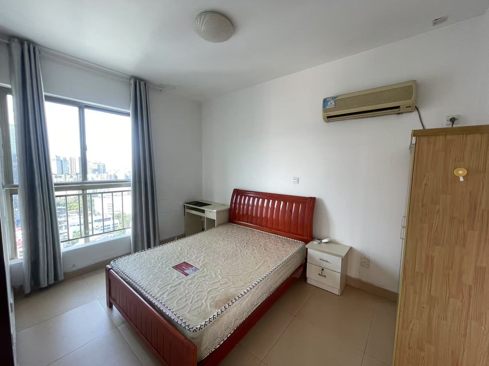 紫金名门  3室2厅1卫    45.0万 紫金名门  3室2厅1卫    45.0万室内图