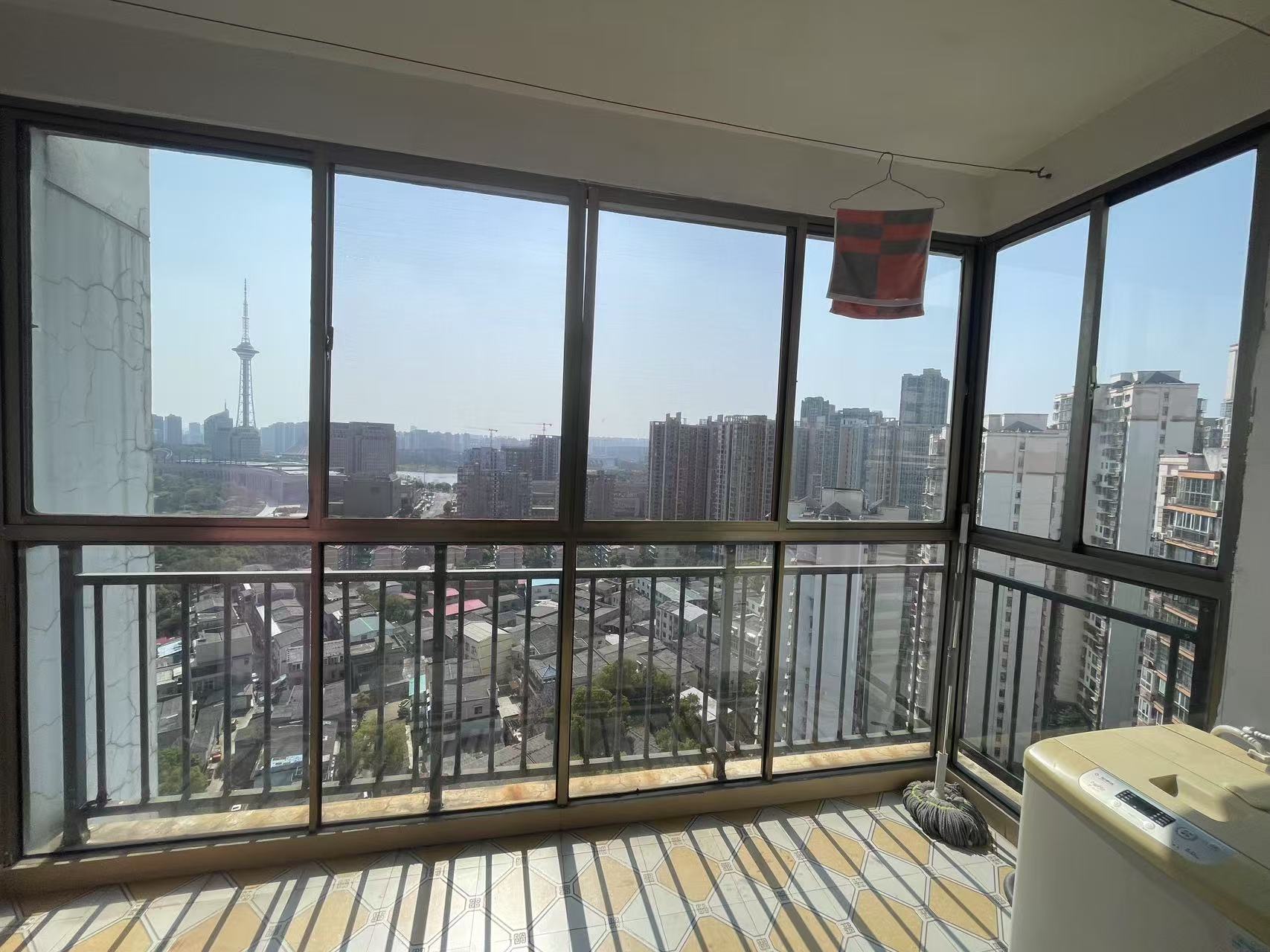 紫金名门  3室2厅1卫    45.0万 紫金名门  3室2厅1卫    45.0万室内图