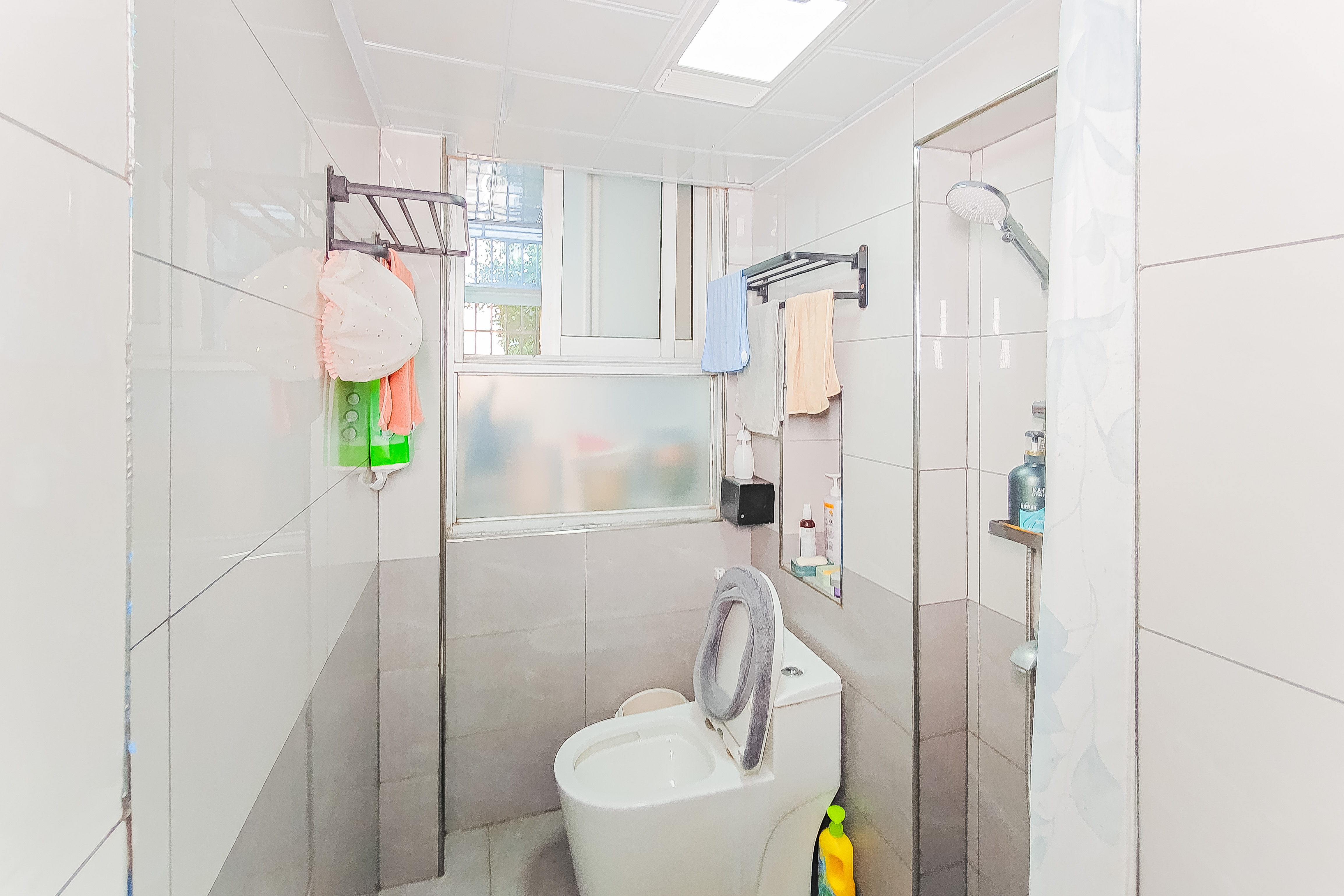 东塘电力院  3室2厅1卫    105.0万 东塘电力院  3室2厅1卫    105.0万卫生间