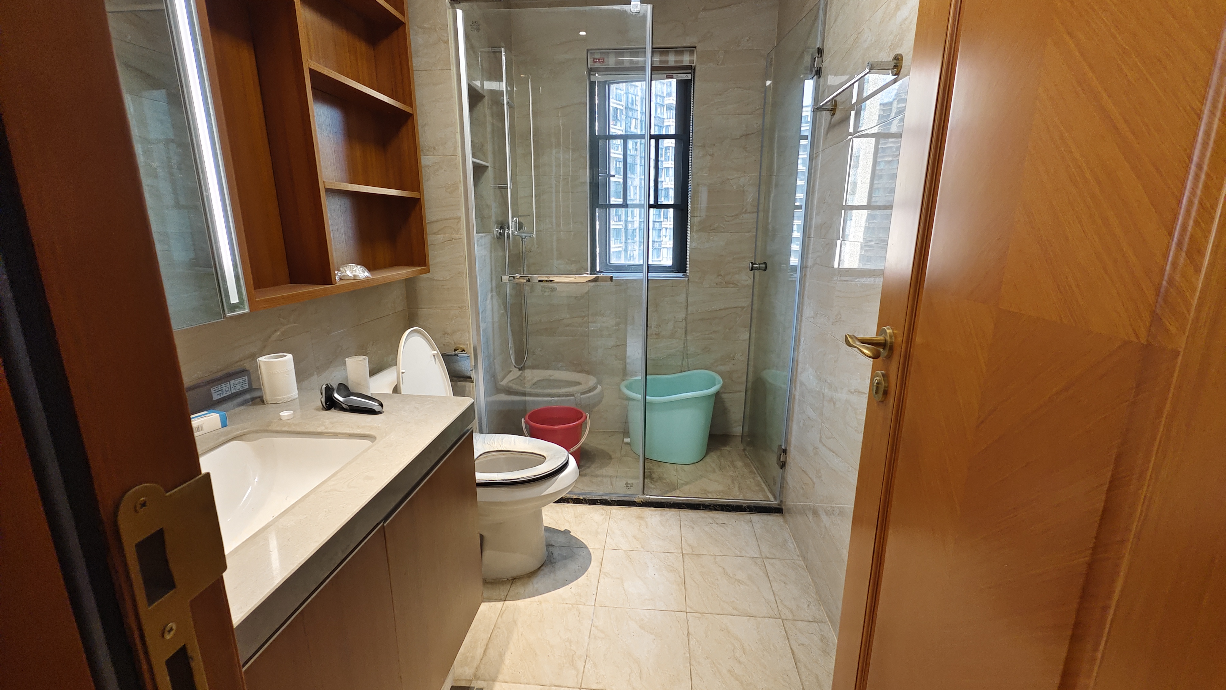 恒大华府 3室2厅2卫 72.8万 恒大华府 3室2厅2卫 72.8万室内图