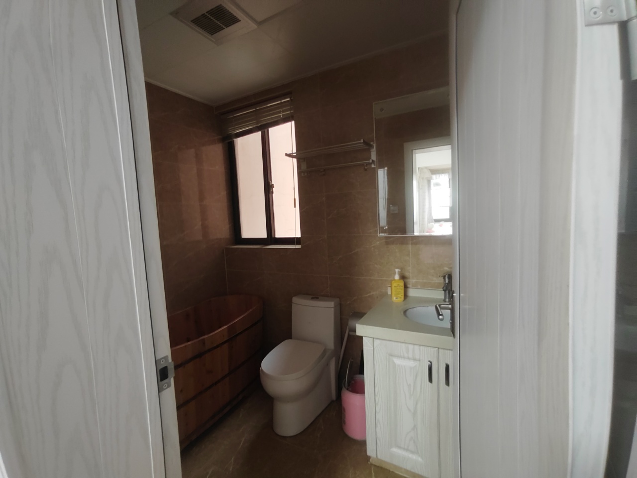 熹悦花都  3室2厅2卫    67.6万 熹悦花都  3室2厅2卫    67.6万室内图