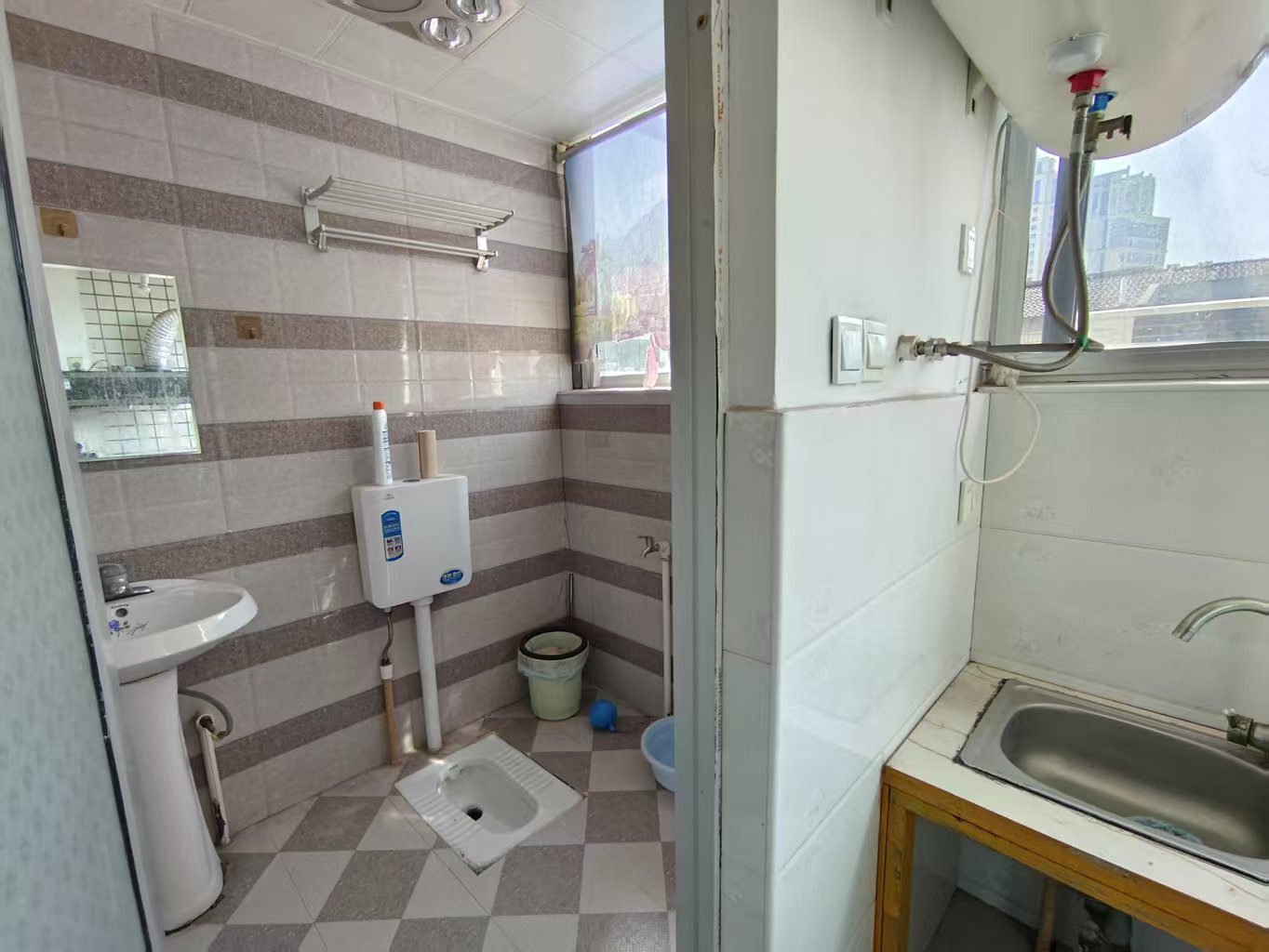 瀚水栗源 9室2厅2卫 45.0万 瀚水栗源 9室2厅2卫 45.0万室内图