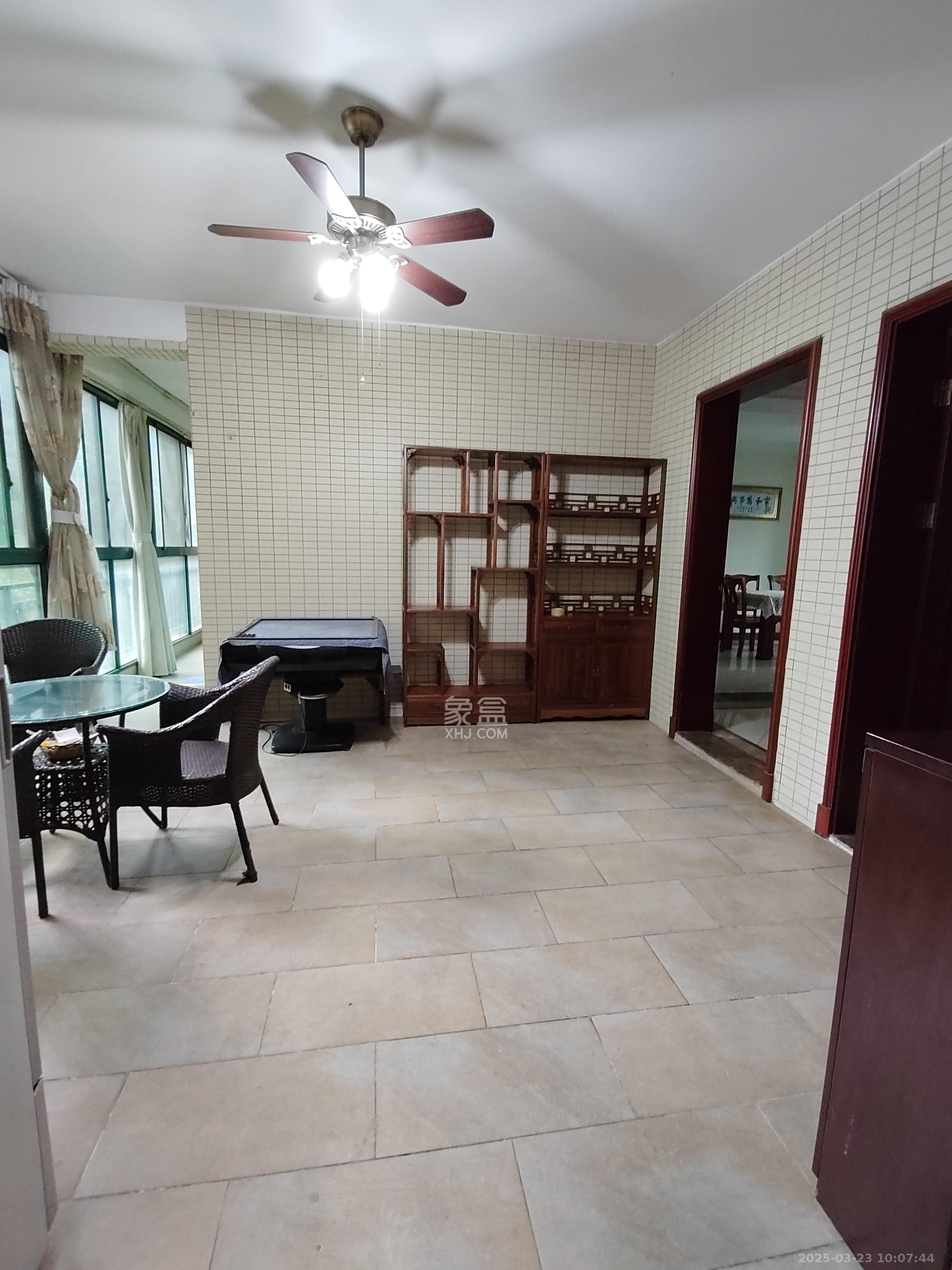 恒大城 4室2厅1卫 3000.0元/月 恒大城 4室2厅1卫 3000.0元/月室内图