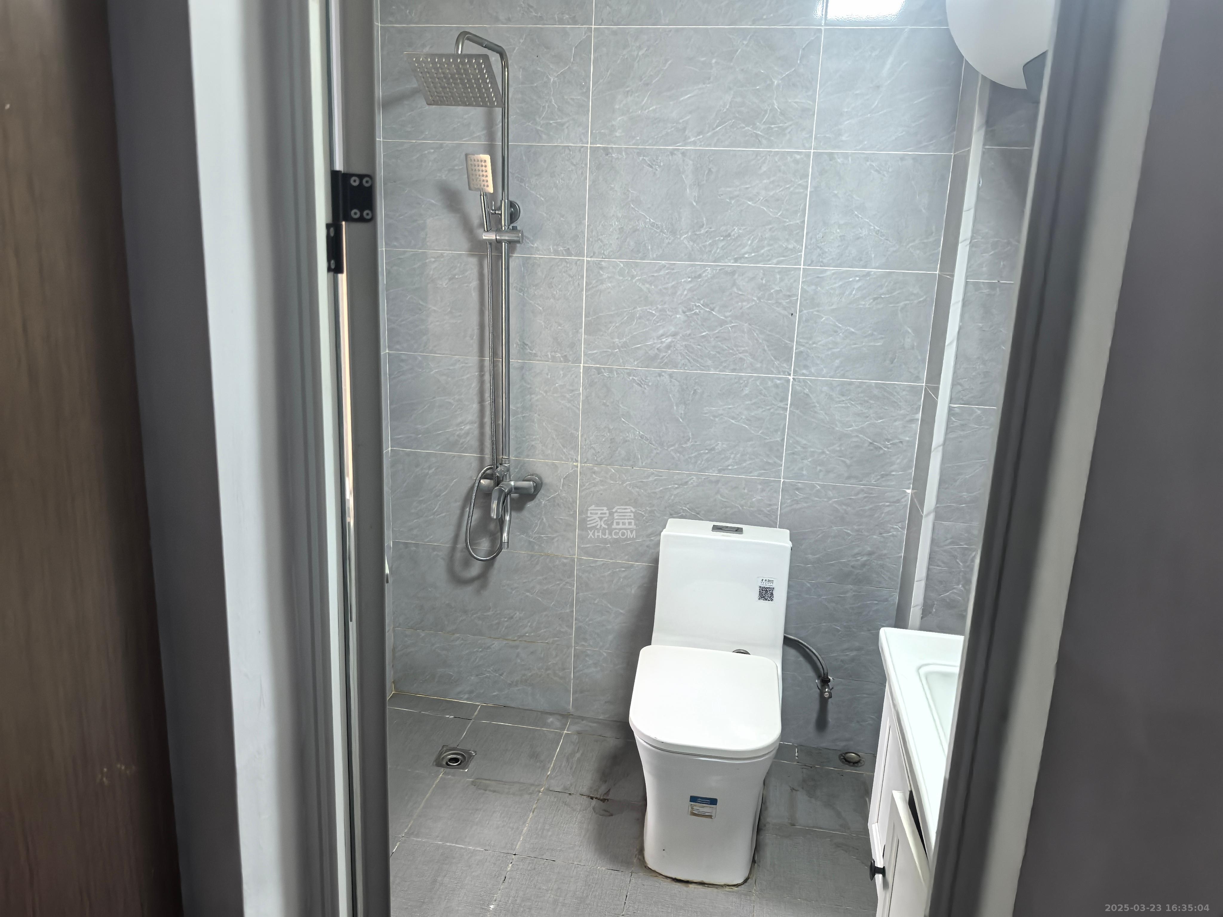 锦绣华天 4室2厅2卫 3000.0元/月 锦绣华天 4室2厅2卫 3000.0元/月室内图