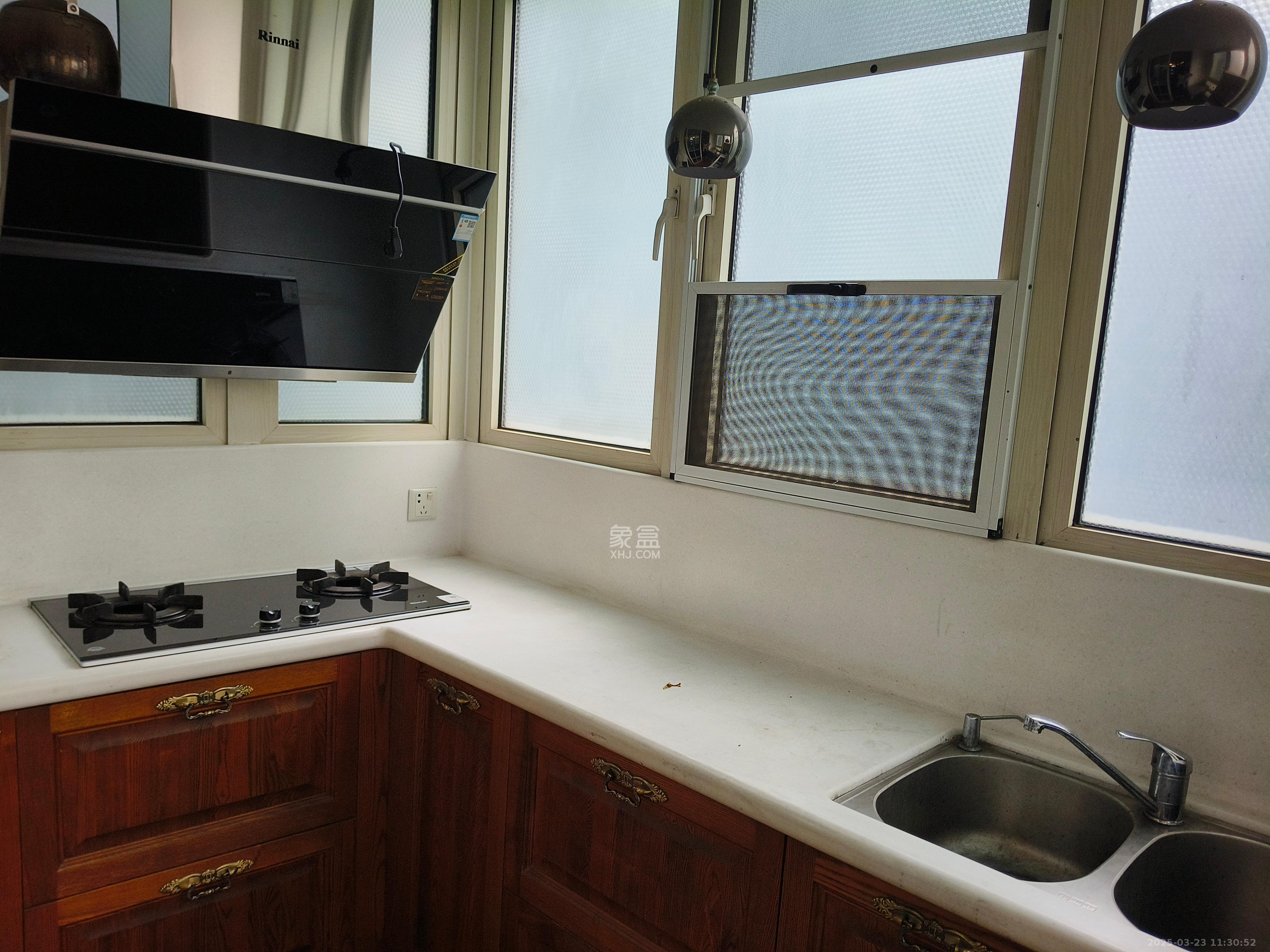 华盛新外滩  2室1厅2卫    6000.0元/月室内图