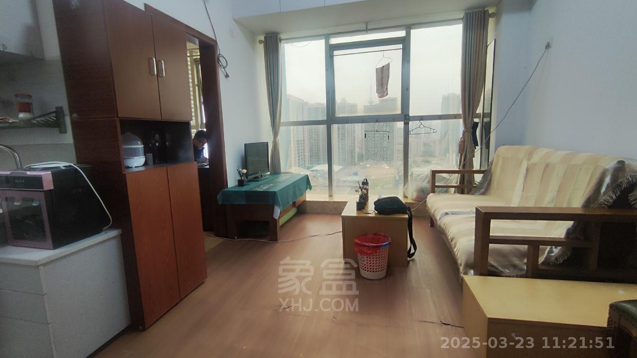 福泰国际 1室1厅1卫 1200.0元/月 福泰国际 1室1厅1卫 1200.0元/月室内图