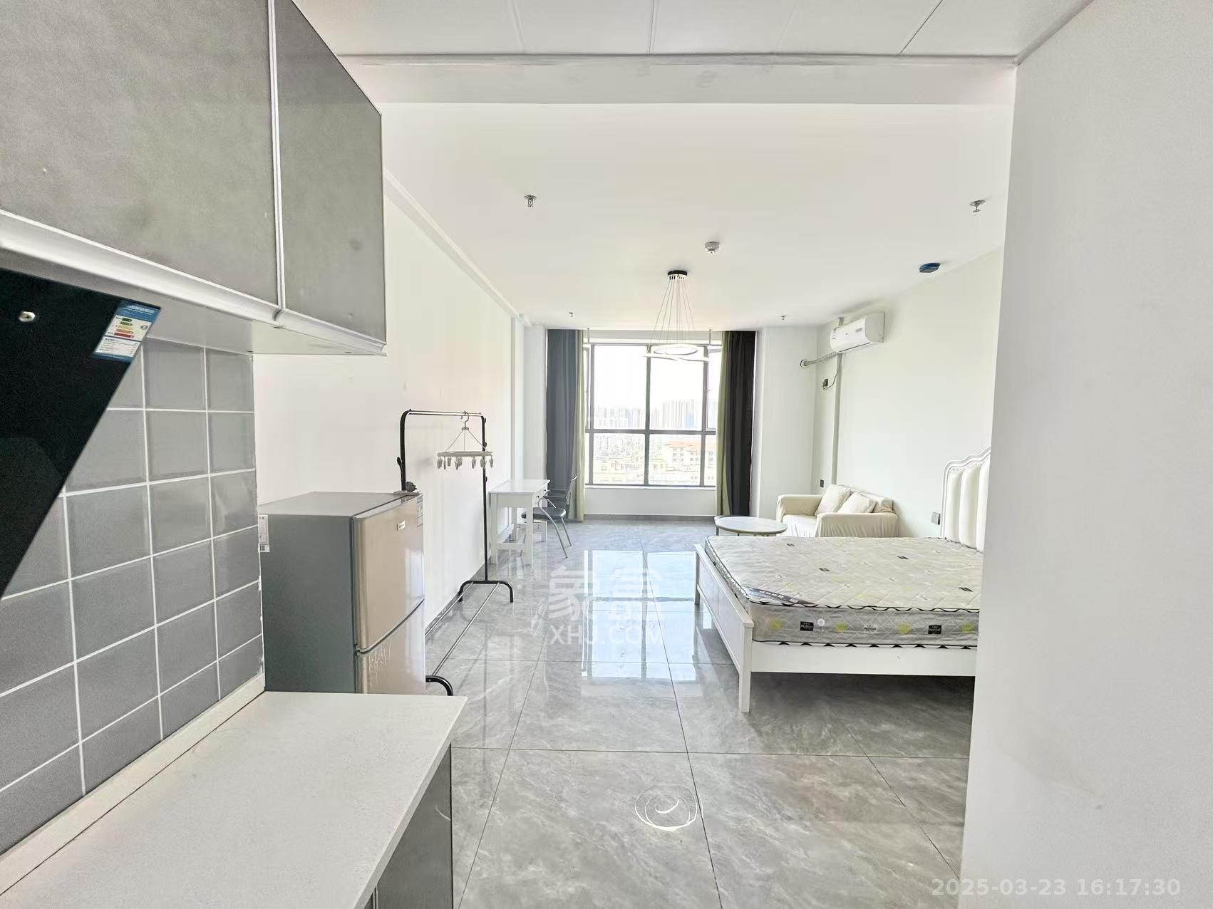 中南国际眼镜城(中伟商业中心) 1室1厅1卫 1450.0元/月 中南国际眼镜城(中伟商业中心) 1室1厅1卫 1450.0元/月室内图