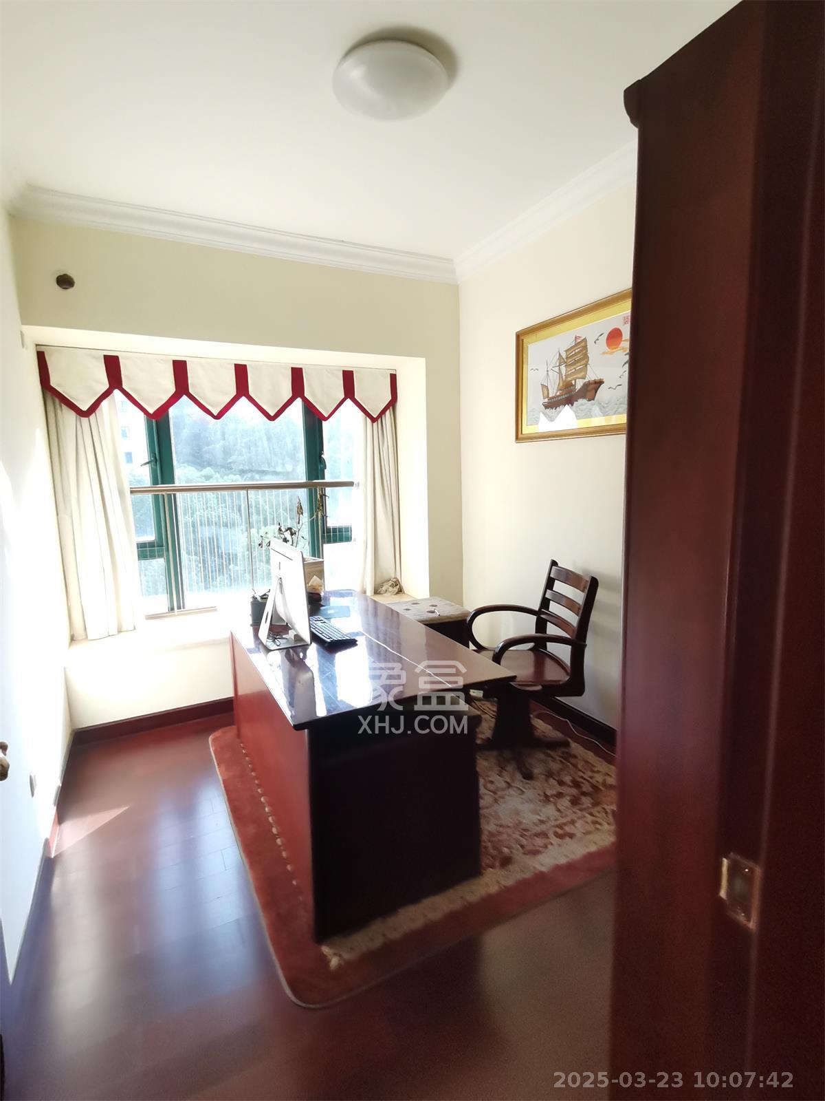 恒大城 4室2厅1卫 3000.0元/月 恒大城 4室2厅1卫 3000.0元/月室内图