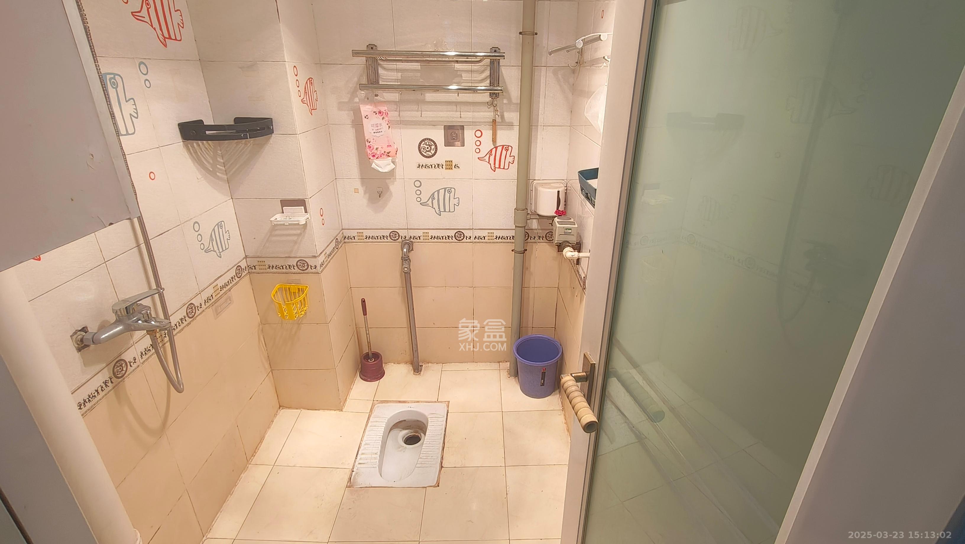 中远公馆 1室1厅1卫 1600.0元/月 中远公馆 1室1厅1卫 1600.0元/月室内图