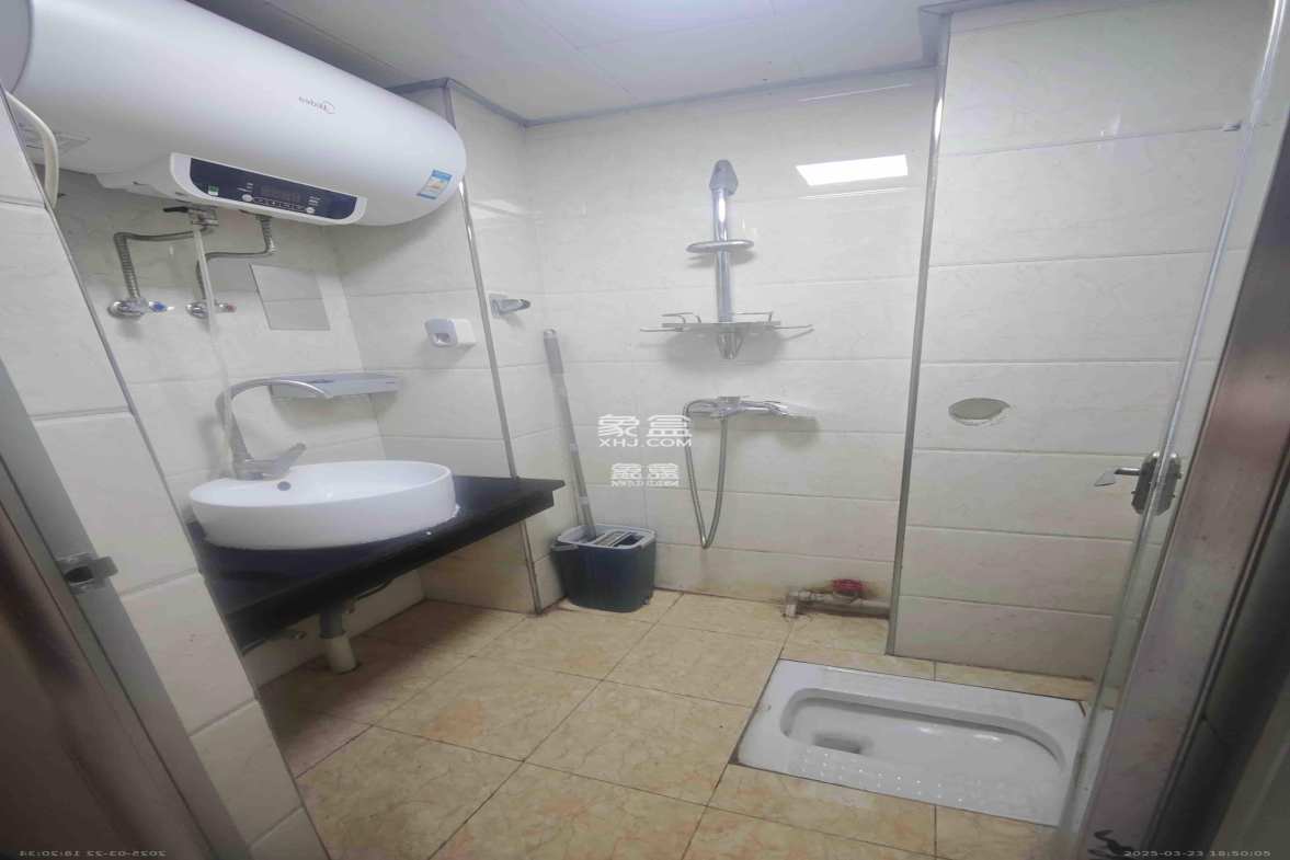 保利麓谷林语I区 1室1厅1卫 1200.0元/月 保利麓谷林语I区 1室1厅1卫 1200.0元/月室内图