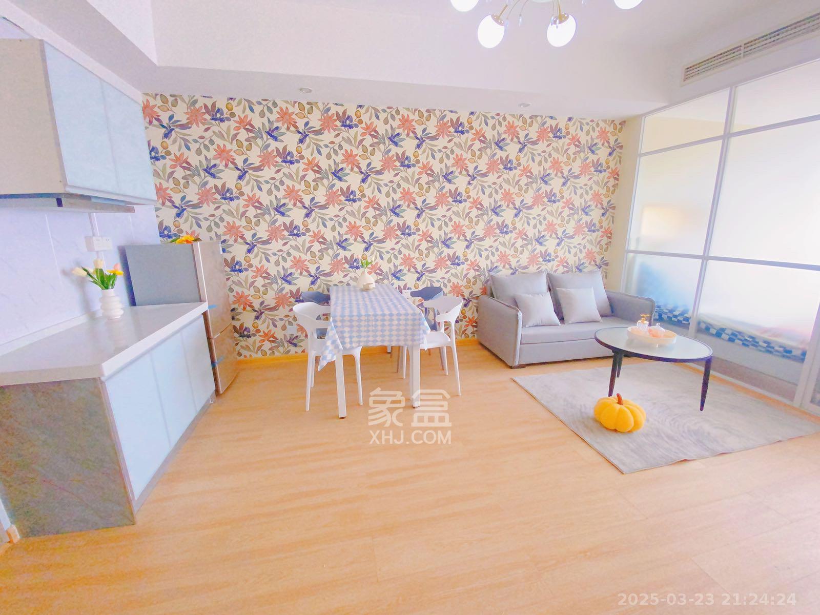 摩天一号 1室1厅1卫 2700.0元/月 摩天一号 1室1厅1卫 2700.0元/月室内图