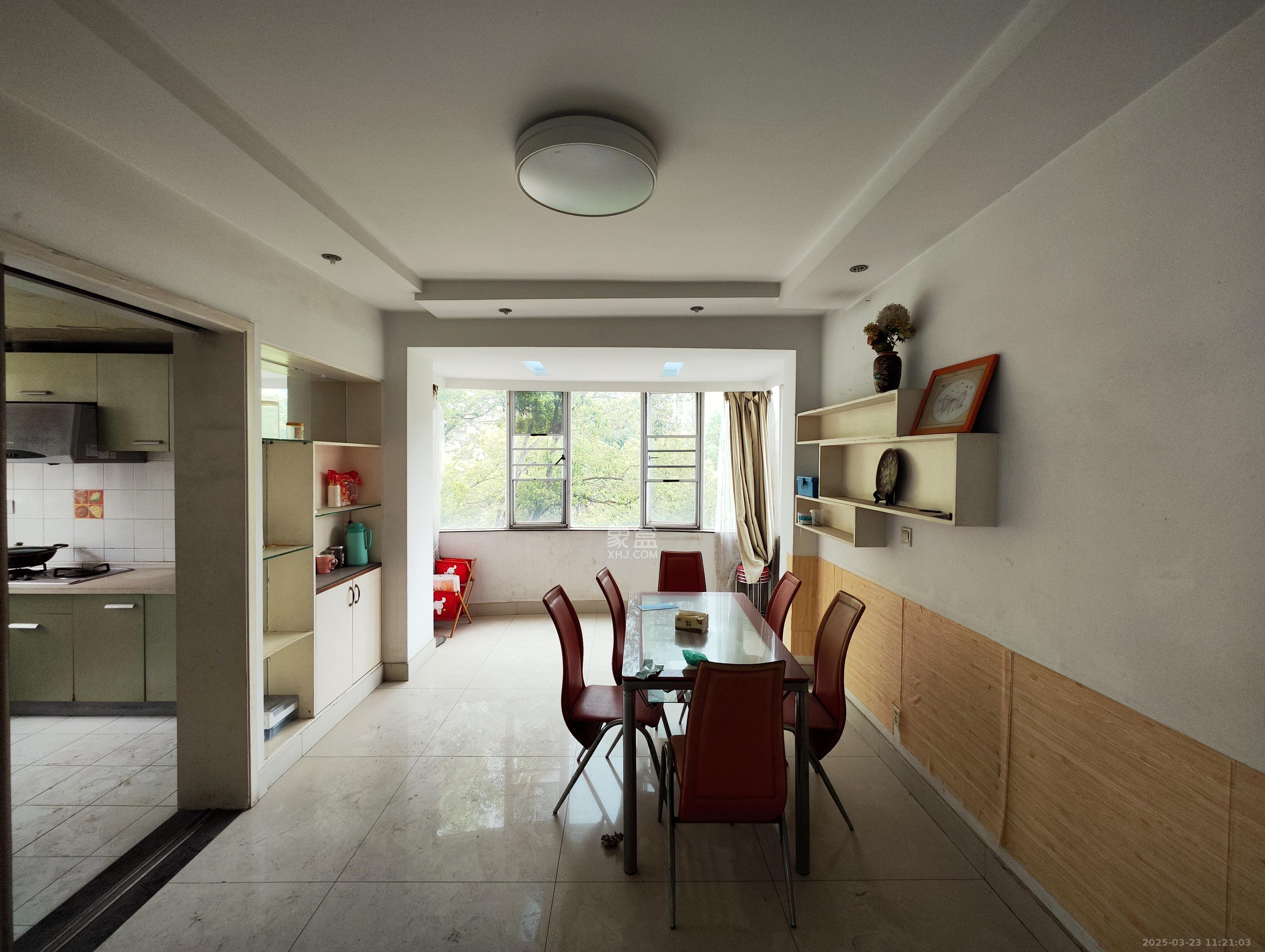 咸嘉新村西子园  3室2厅2卫    2400.0元/月室内图