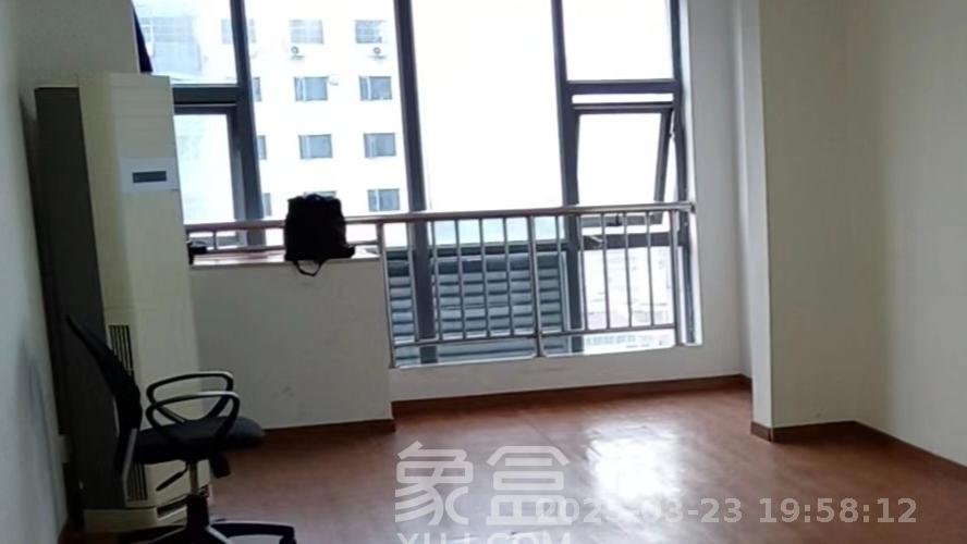 人瑞潇湘国际 1室1厅1卫 2000.0元/月 人瑞潇湘国际 1室1厅1卫 2000.0元/月室内图