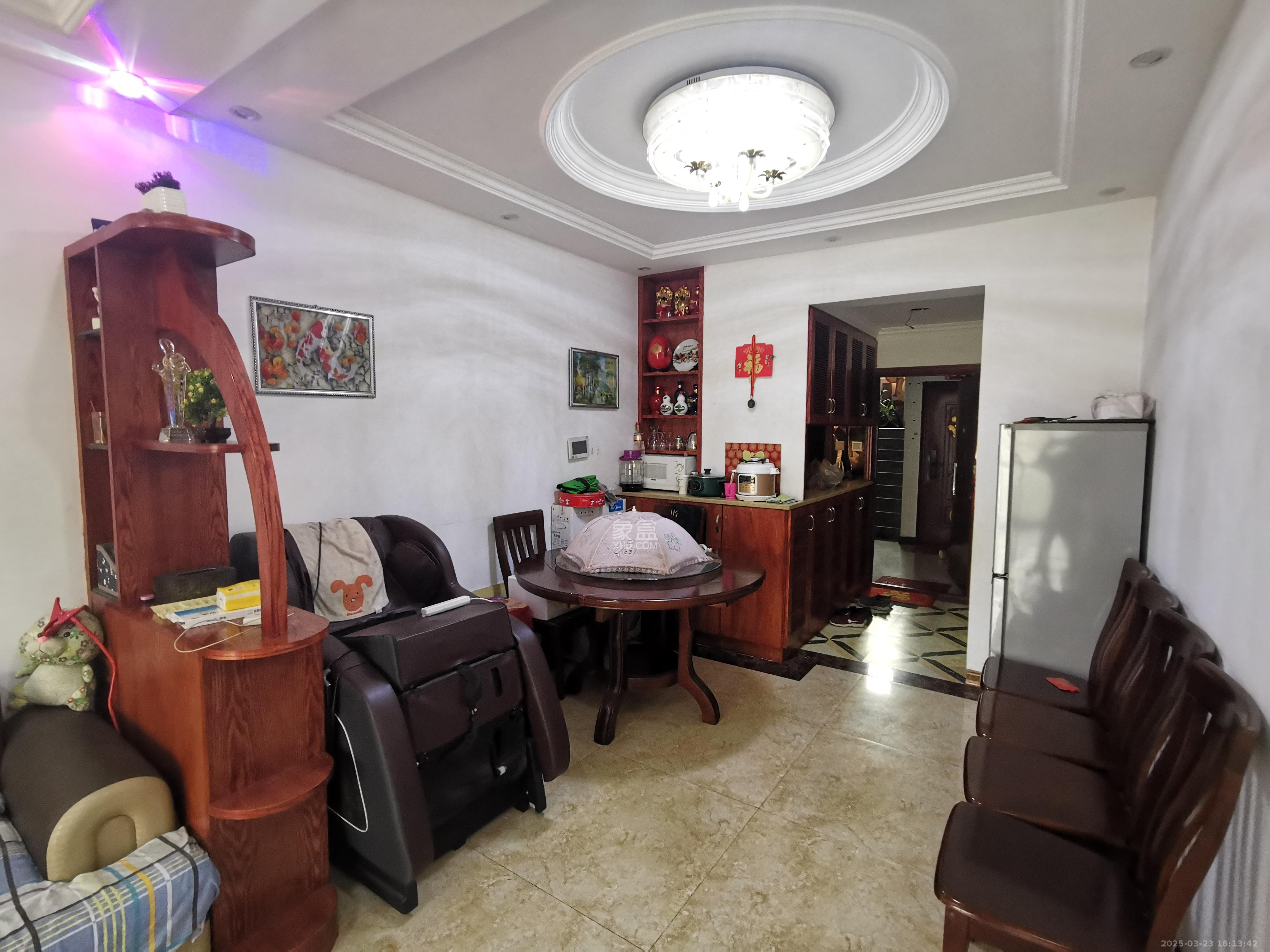 丰园城（鄱阳小区二期）  2室2厅1卫    2000.0元/月室内图