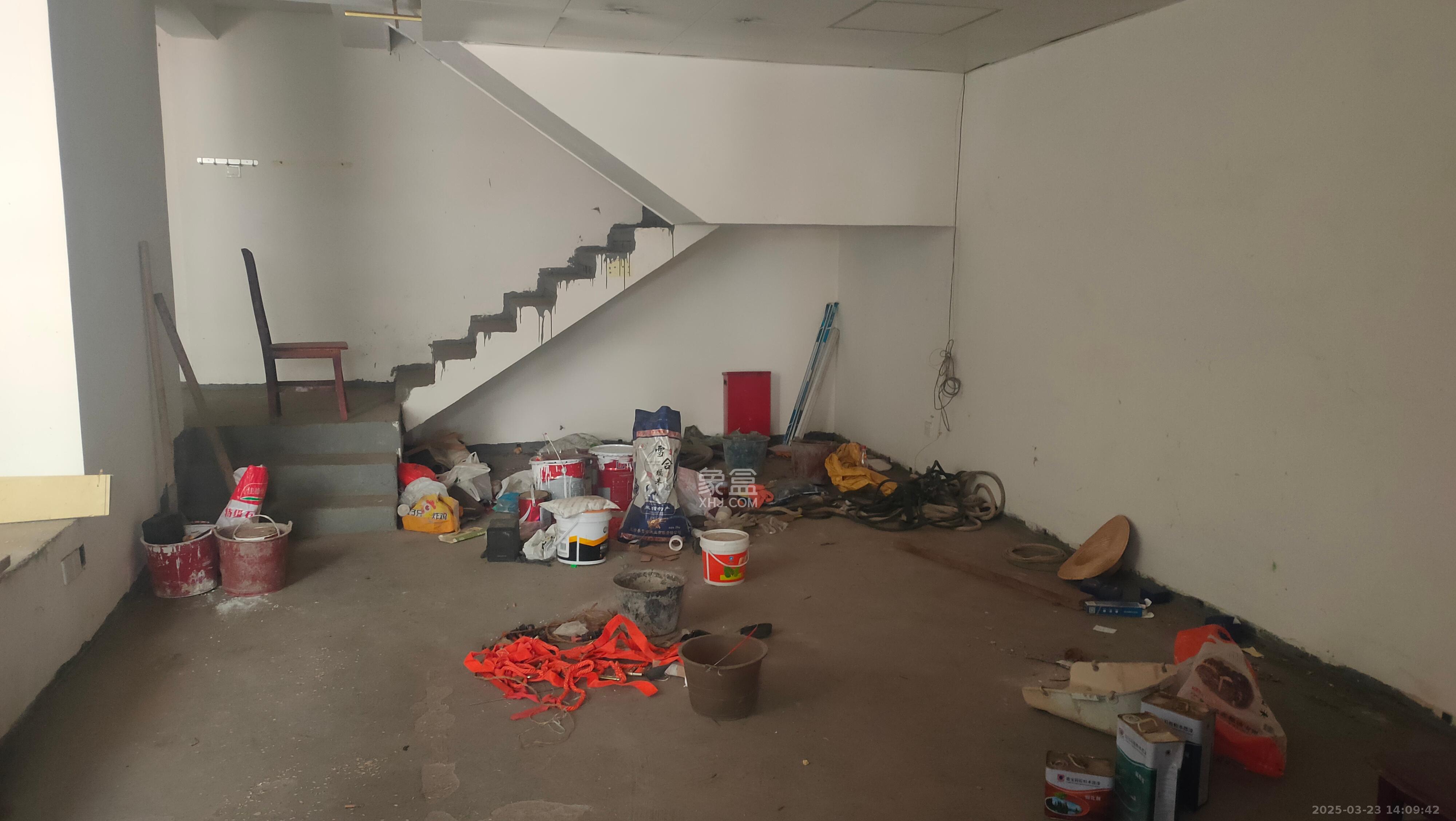 幸福里(幸福里一期) 4室2厅2卫 2000.0元/月 幸福里(幸福里一期) 4室2厅2卫 2000.0元/月室内图