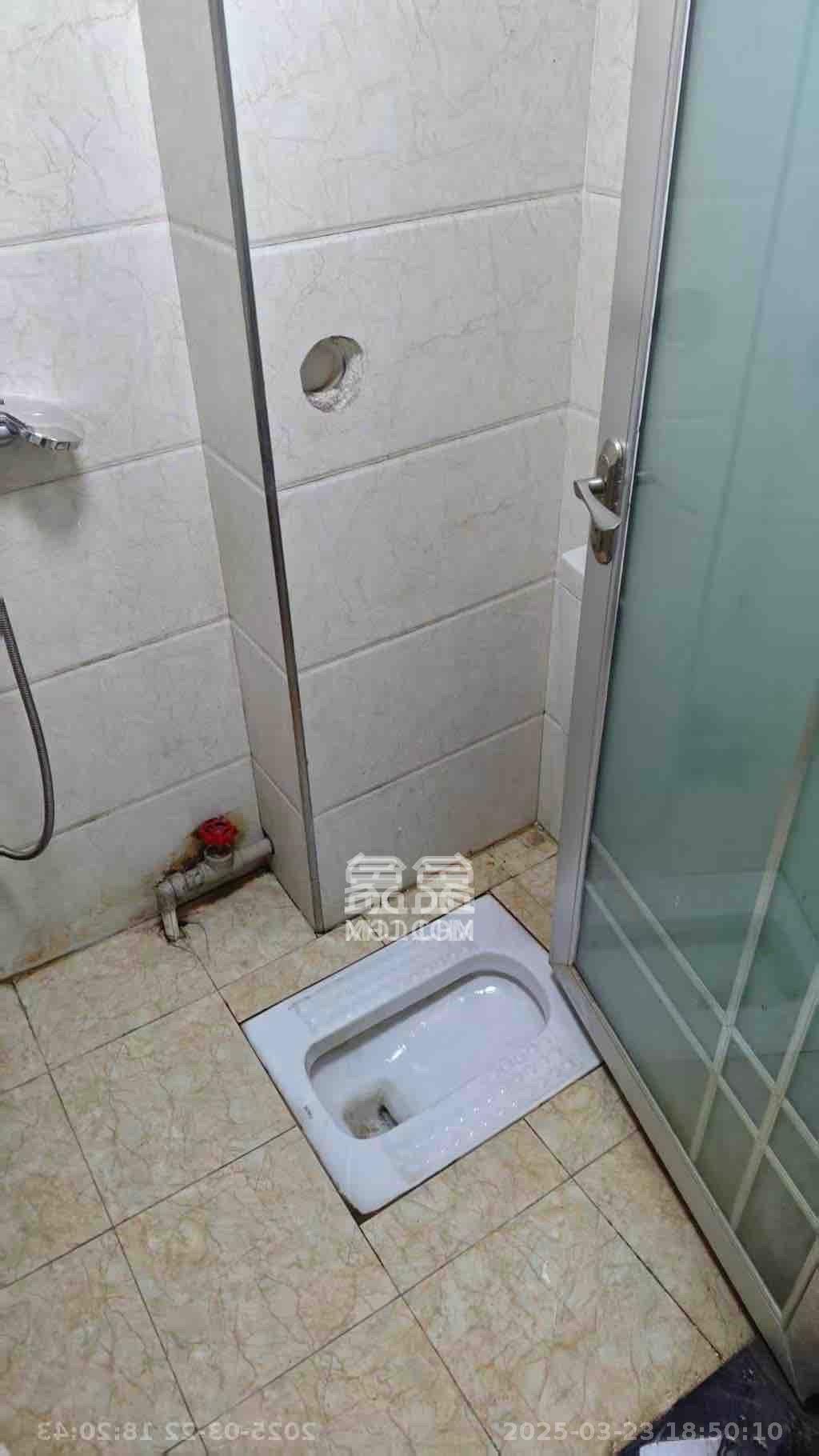 保利麓谷林语I区 1室1厅1卫 1200.0元/月 保利麓谷林语I区 1室1厅1卫 1200.0元/月室内图