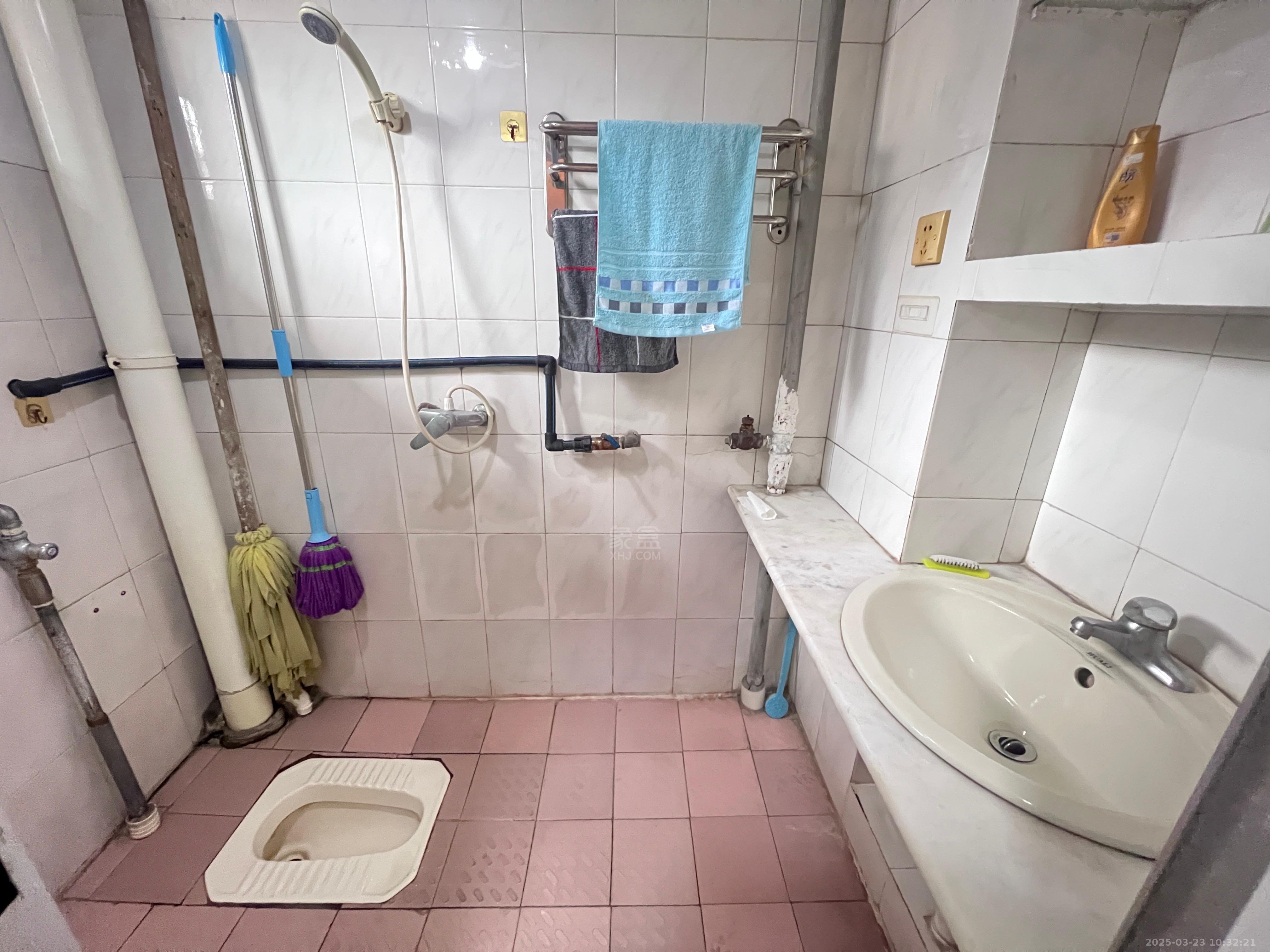 湾塘巷 3室2厅1卫 800.0元/月 湾塘巷 3室2厅1卫 800.0元/月室内图