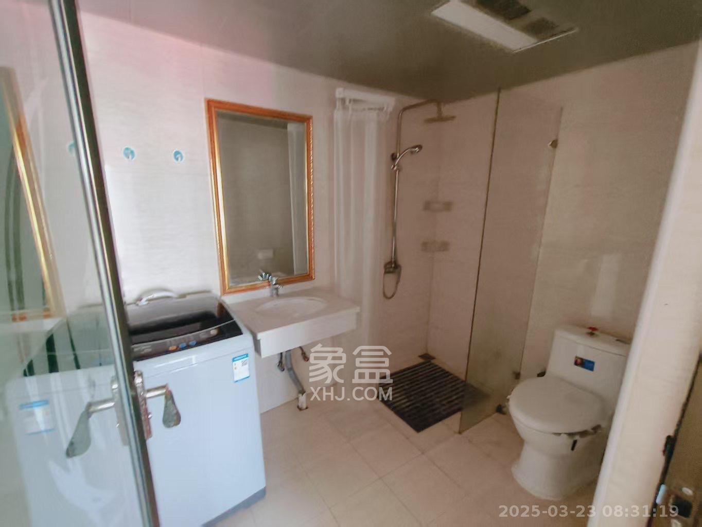 鸥波港湾  1室1厅1卫   2000.00元/月室内图