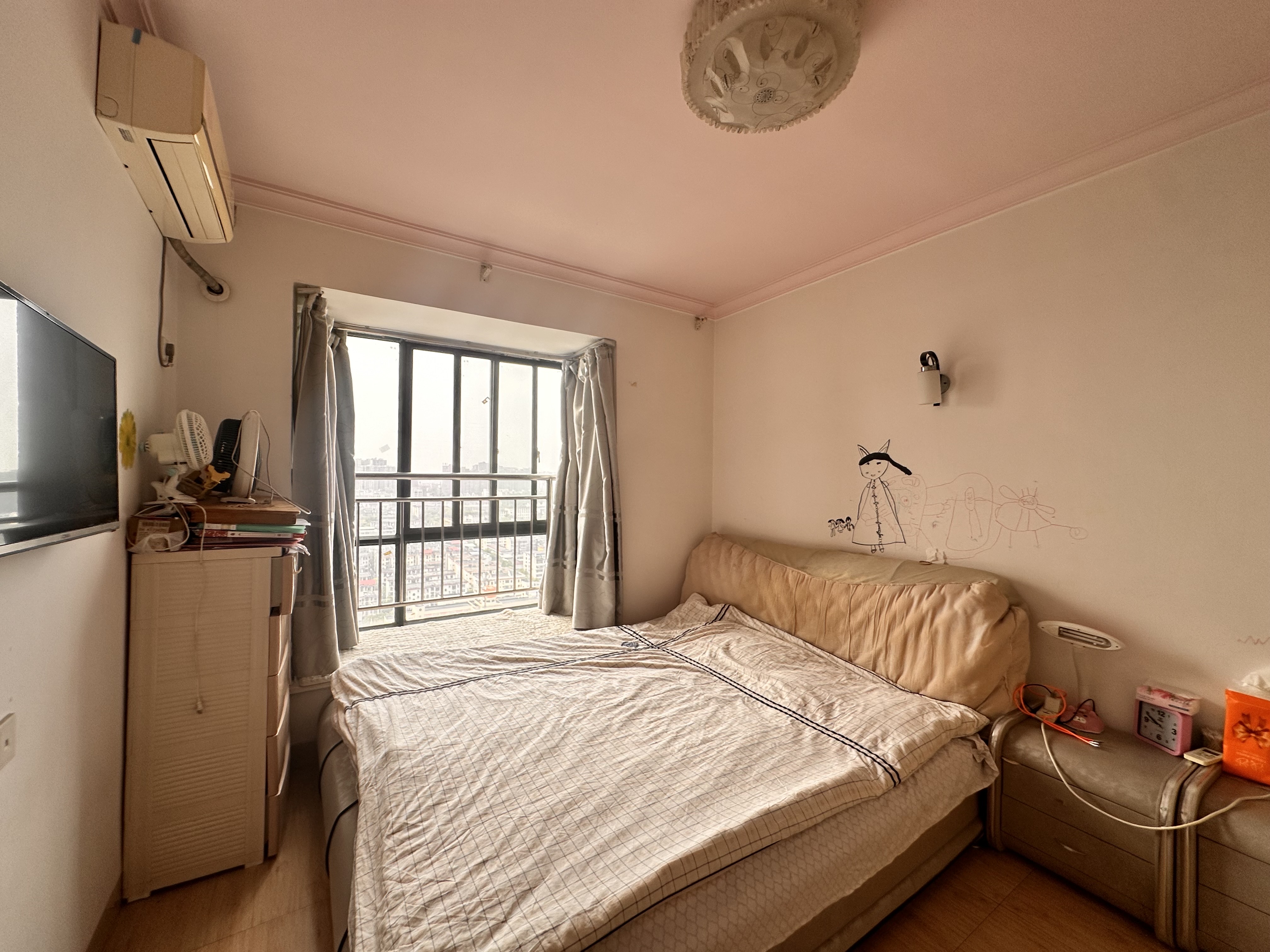 兰贵园 1室1厅1卫 1200.0元/月 兰贵园 1室1厅1卫 1200.0元/月室内图