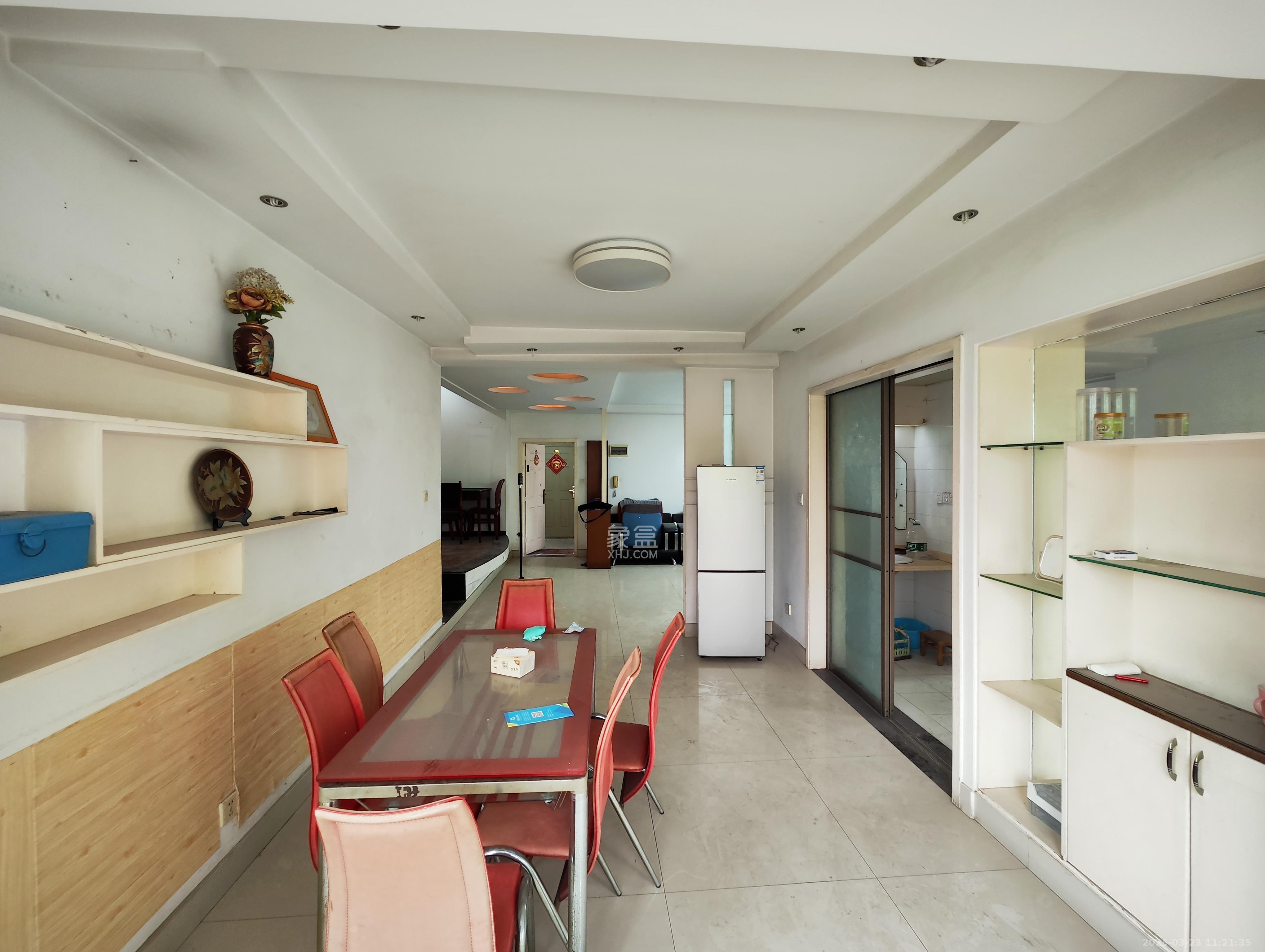 咸嘉新村西子园  3室2厅2卫    2400.0元/月室内图