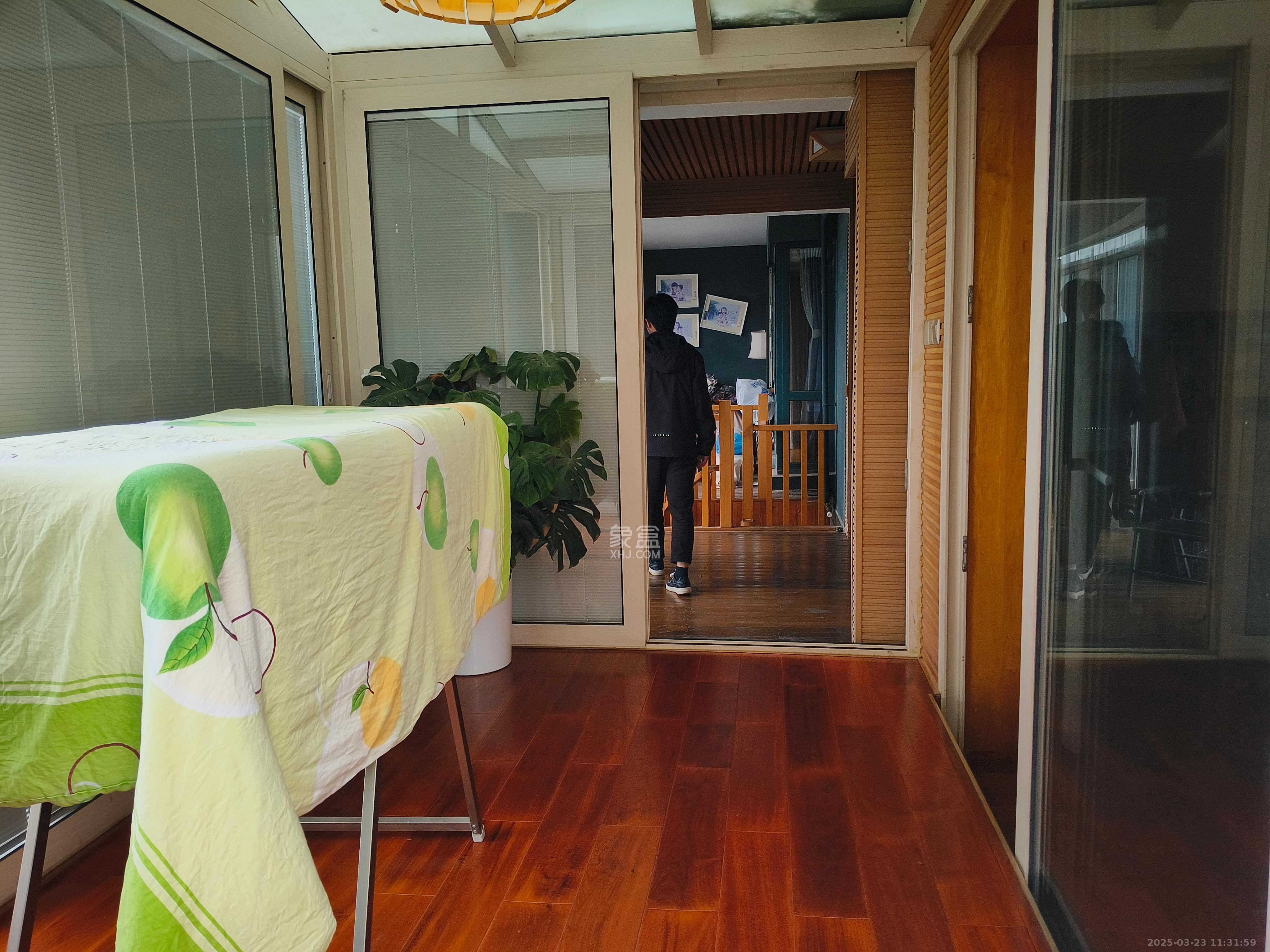 华盛新外滩  2室1厅2卫    6000.0元/月室内图