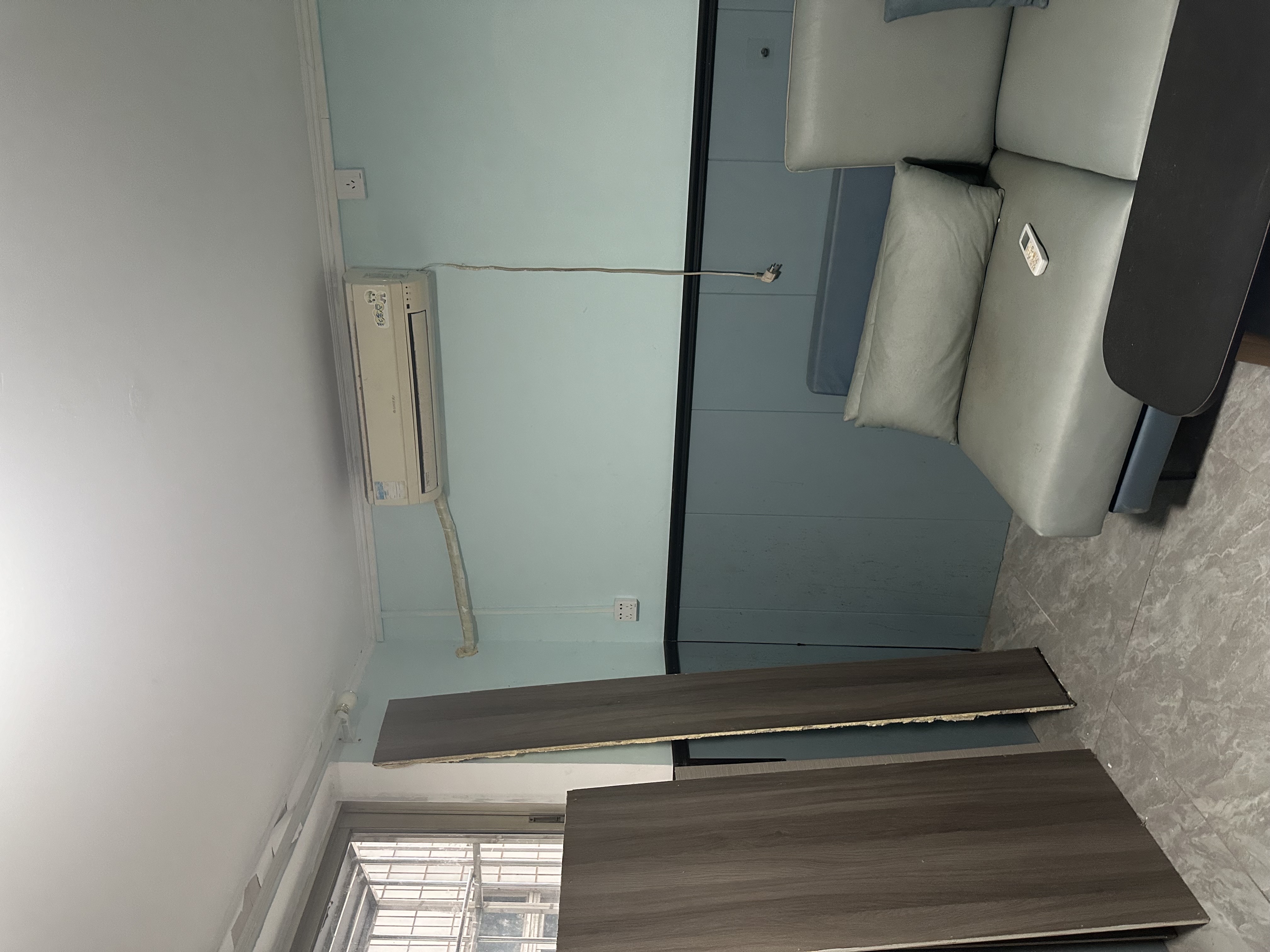 九都大厦 4室2厅2卫 130.0万 九都大厦 4室2厅2卫 130.0万室内图