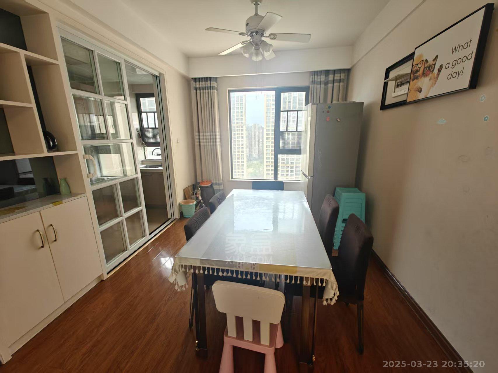 佳兆业金域天下二期 3室2厅2卫 2000.0元/月 佳兆业金域天下二期 3室2厅2卫 2000.0元/月室内图