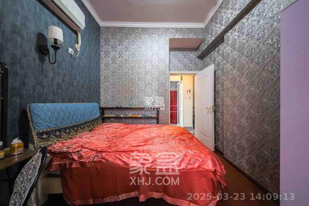 鑫远湘府逸园 2室1厅1卫 1800.0元/月 鑫远湘府逸园 2室1厅1卫 1800.0元/月室内图