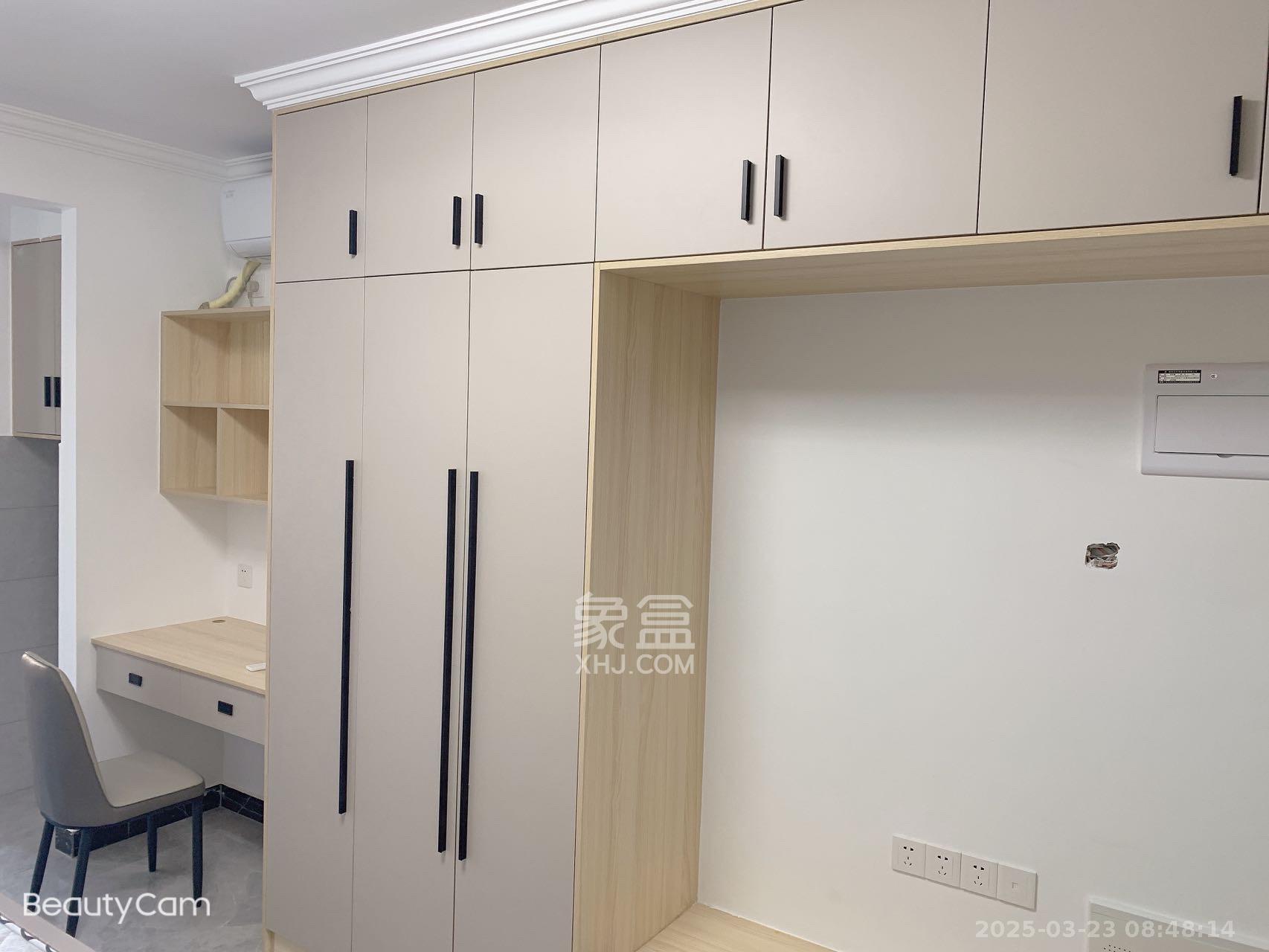 中海珑悦府  1室0厅0卫    1400.0元/月室内图