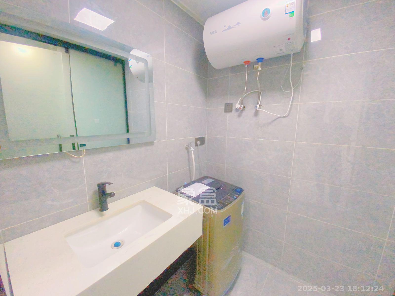 天心白沙里  2室2厅1卫   3400.00元/月室内图