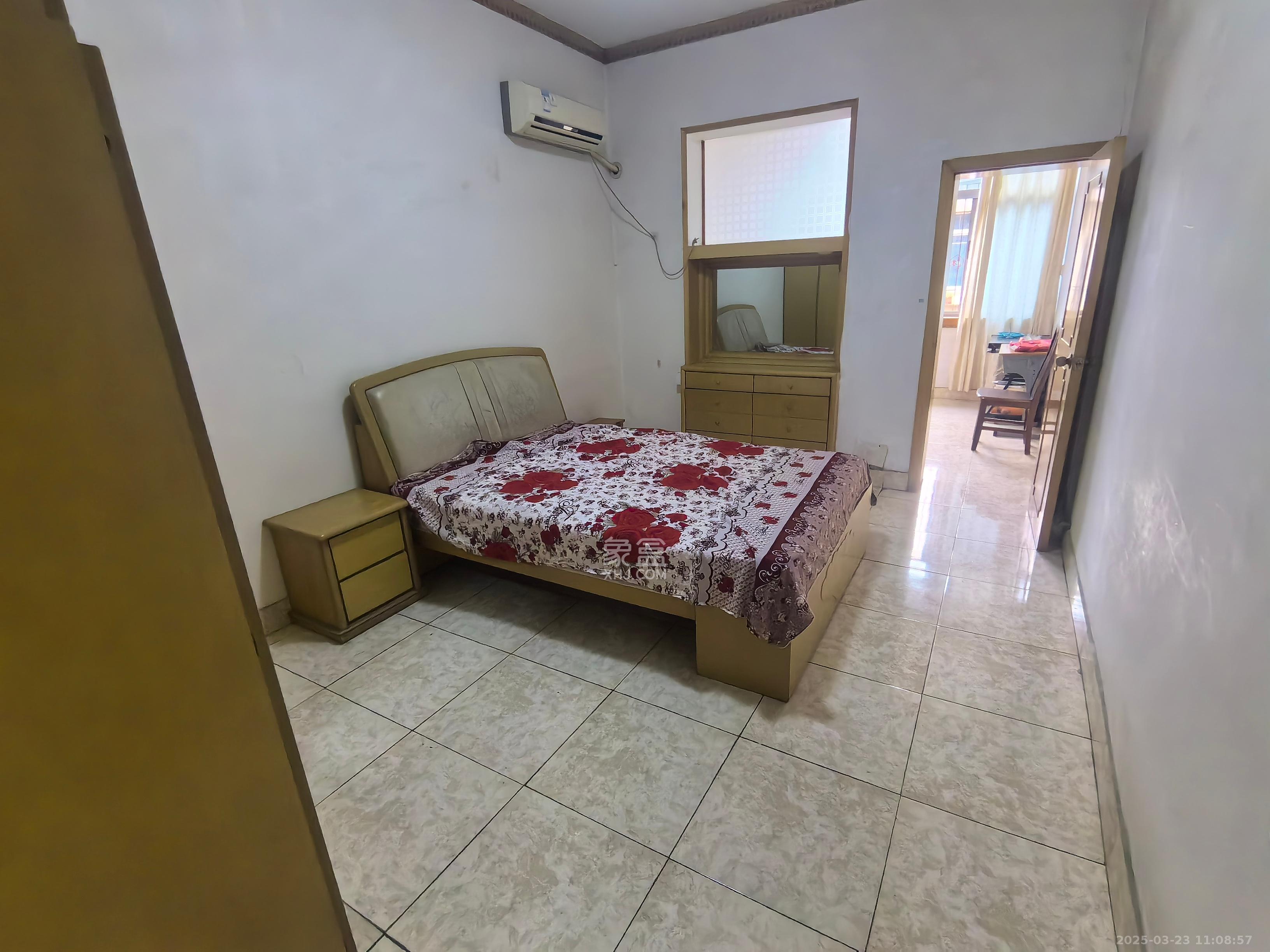 东瓜山二村 3室1厅1卫 1500.0元/月 东瓜山二村 3室1厅1卫 1500.0元/月室内图