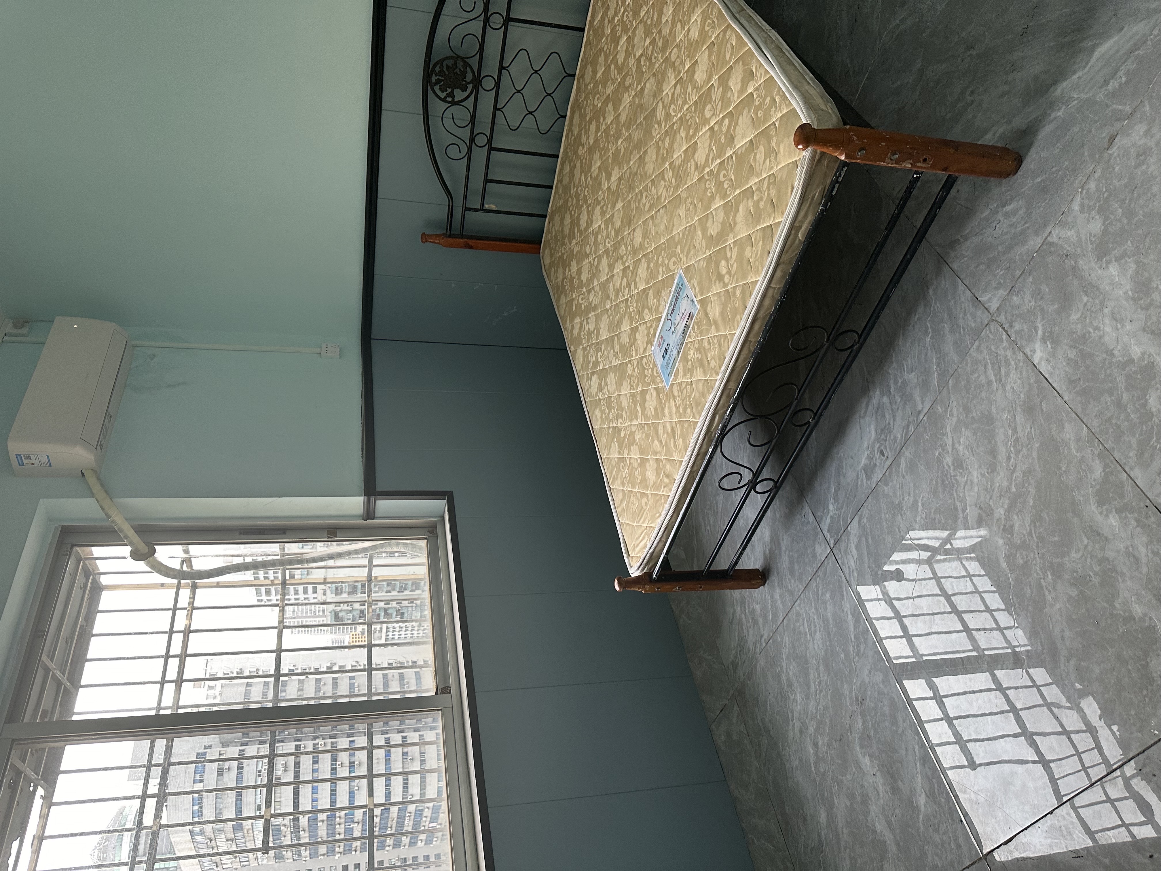 九都大厦 4室2厅2卫 130.0万 九都大厦 4室2厅2卫 130.0万室内图