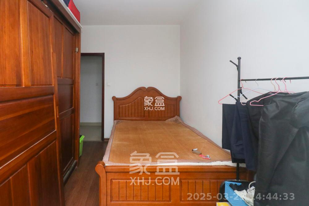 美林银谷  4室2厅2卫    4000.0元/月 美林银谷  4室2厅2卫    4000.0元/月室内图